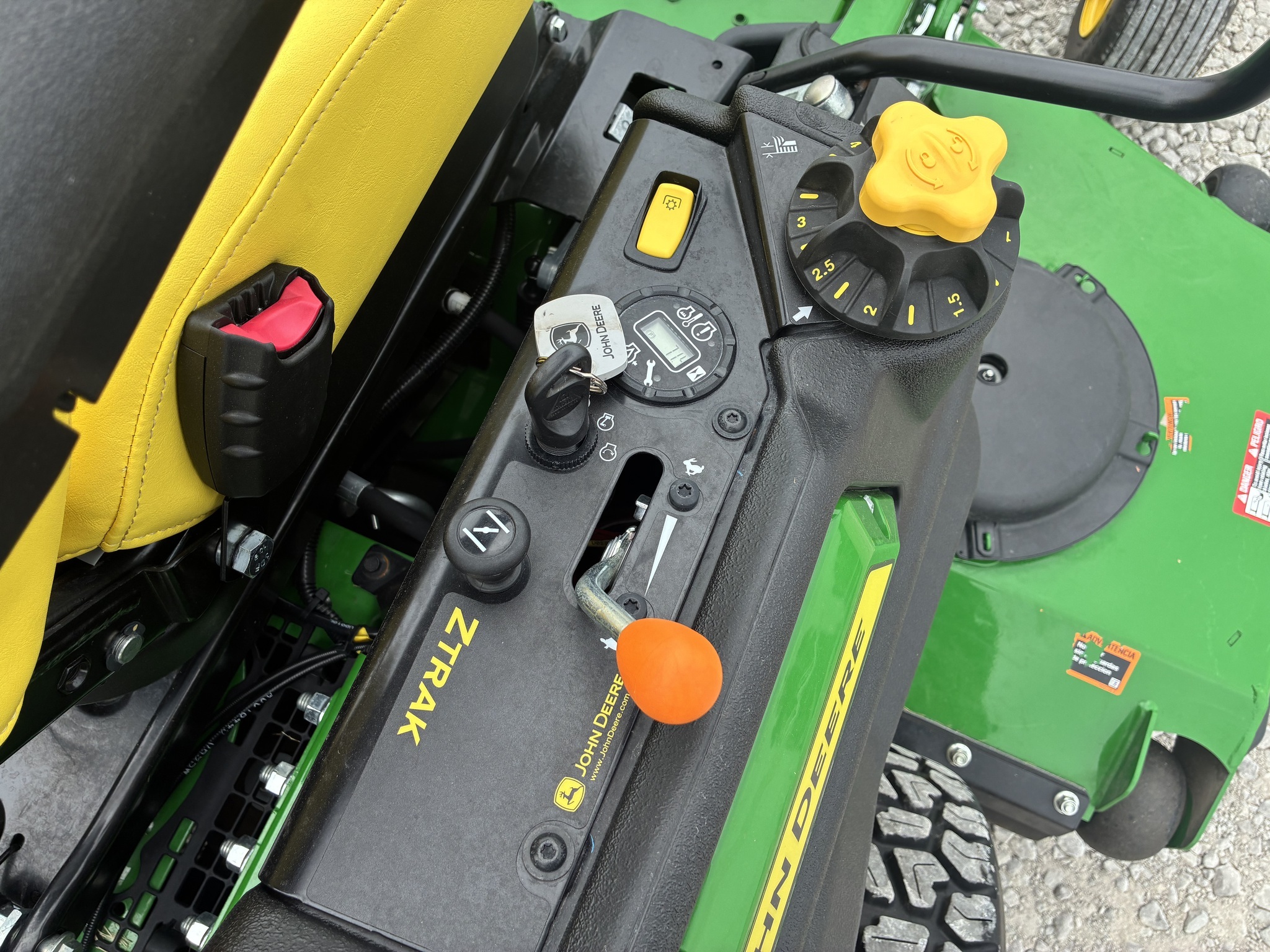 2025 John Deere Z970R Lawn Mower