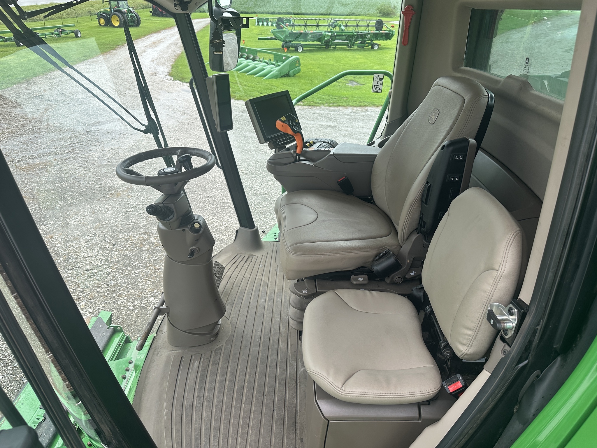 2022 John Deere S780 Combine
