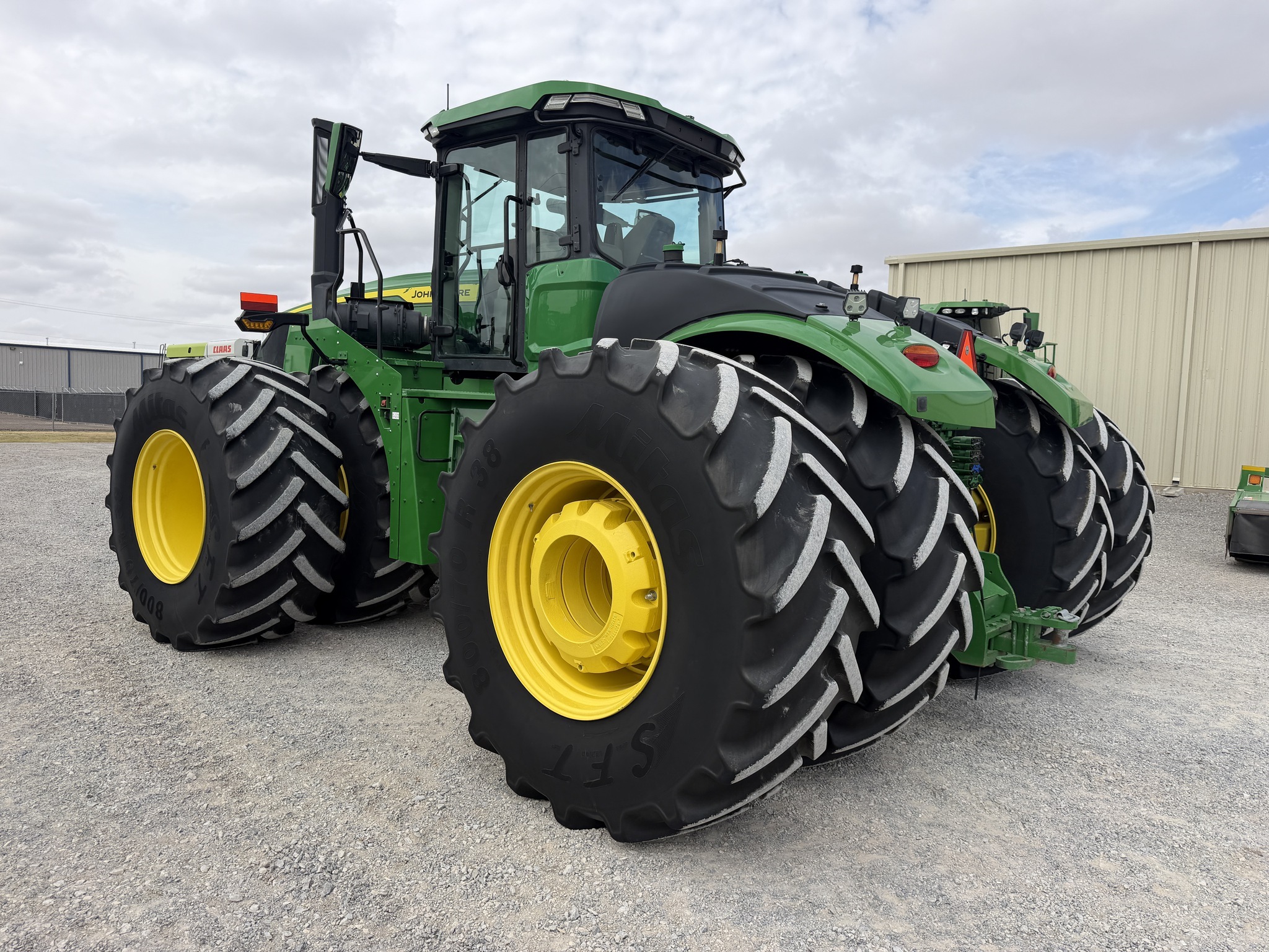 2023 John Deere 9R 490 Tractor