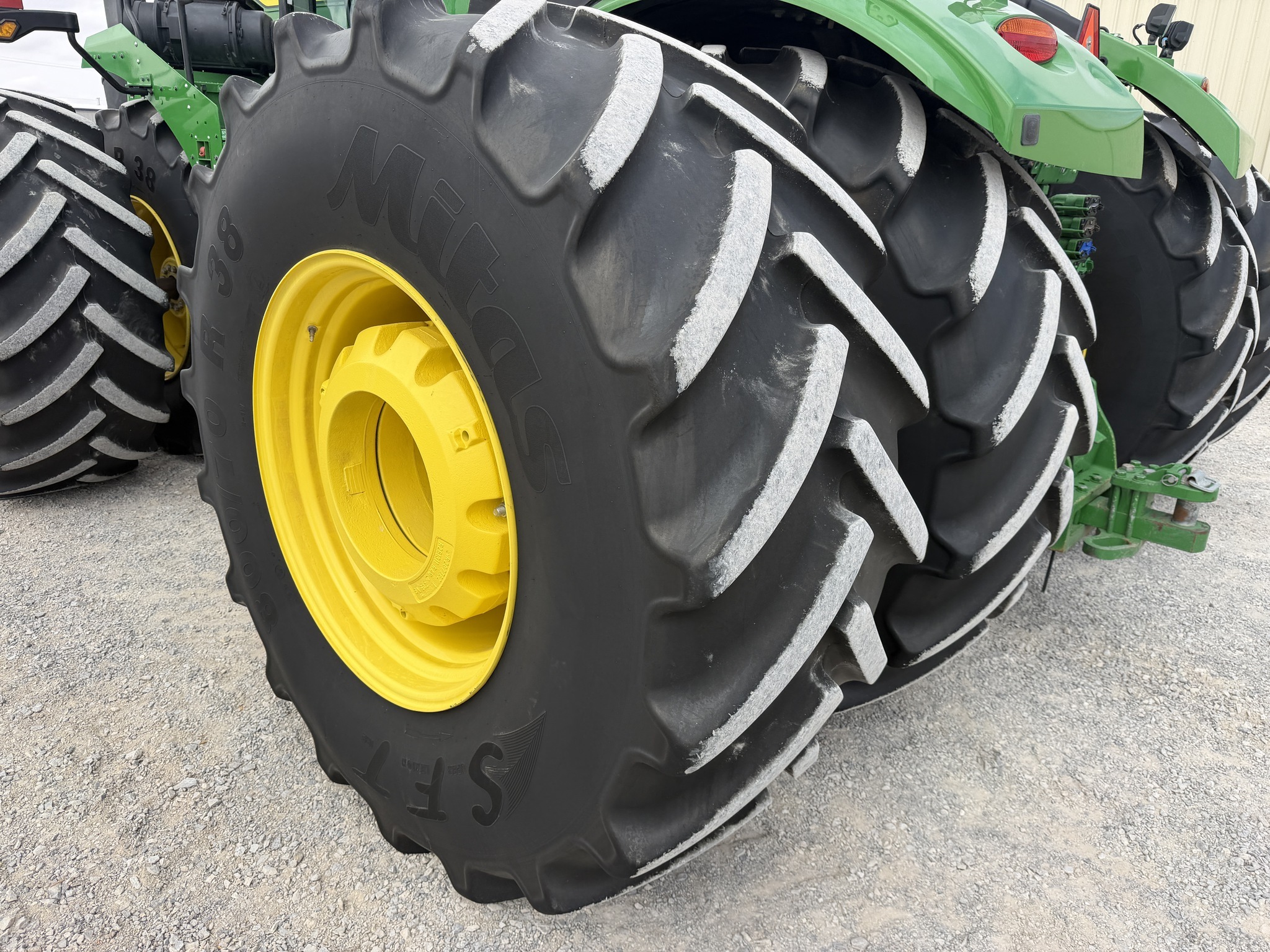 2023 John Deere 9R 490 Tractor