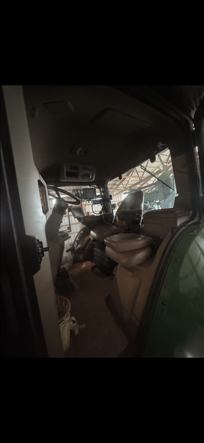 2021 John Deere 8RX 340 Tractor