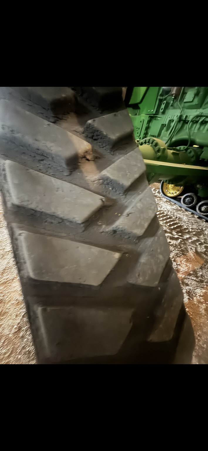 2021 John Deere 8RX 340 Tractor