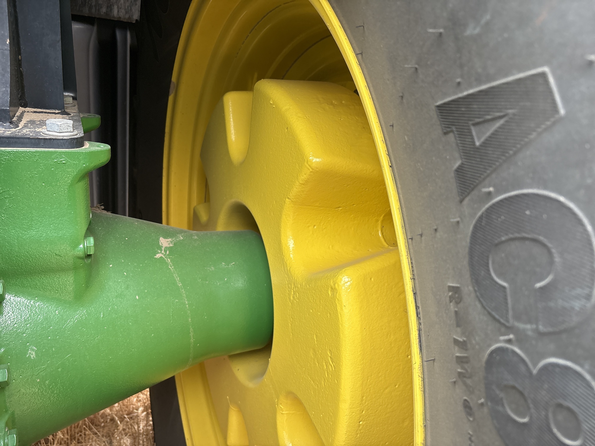 2025 John Deere 7R 230 Tractor