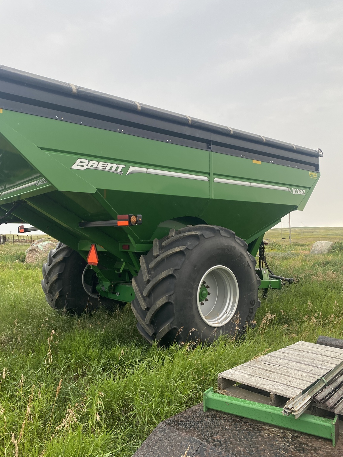 2019 Brent V1100 Grain Cart