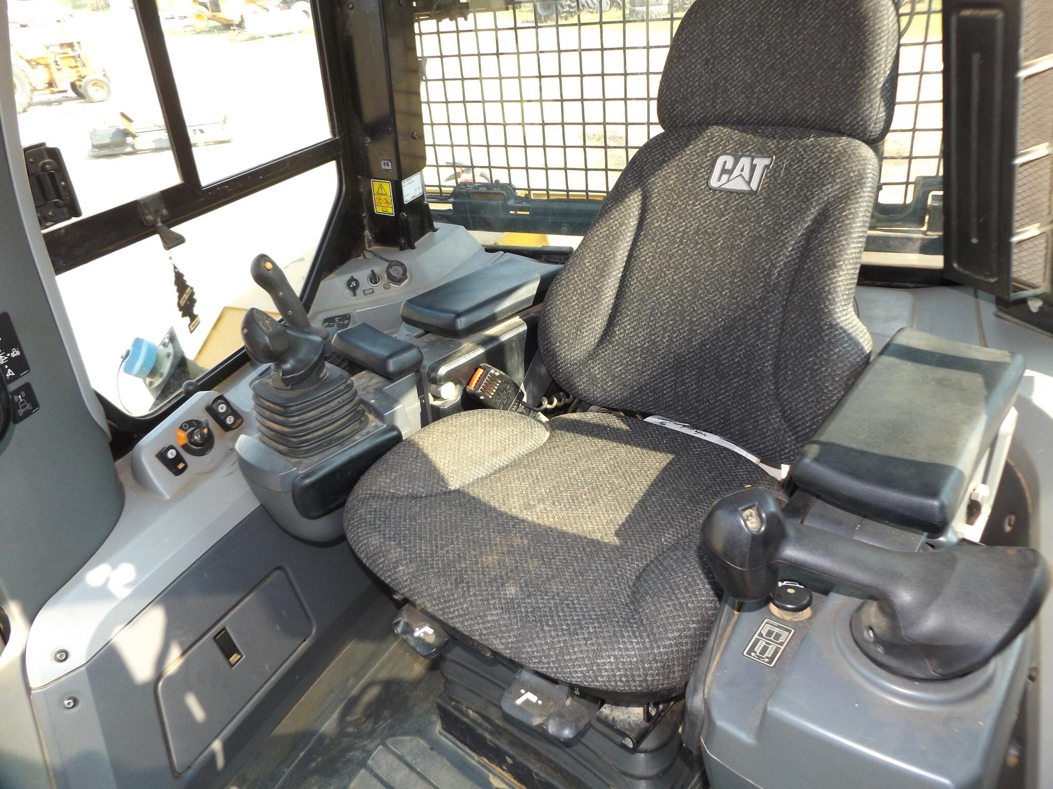 2017 Caterpillar D7E LGP Dozer