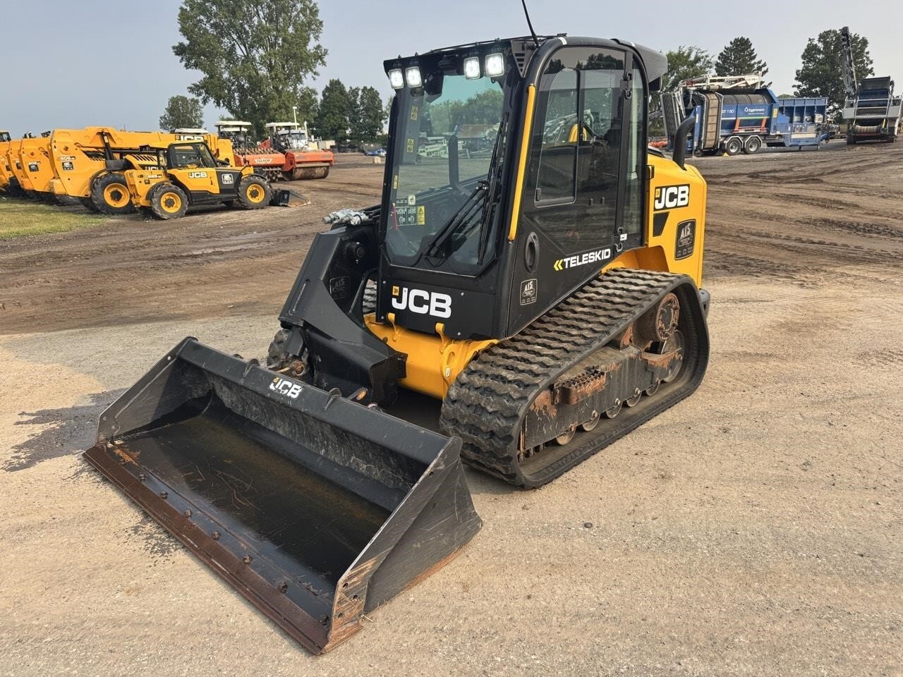 2024 JCB 3TS-8T Skid Steer