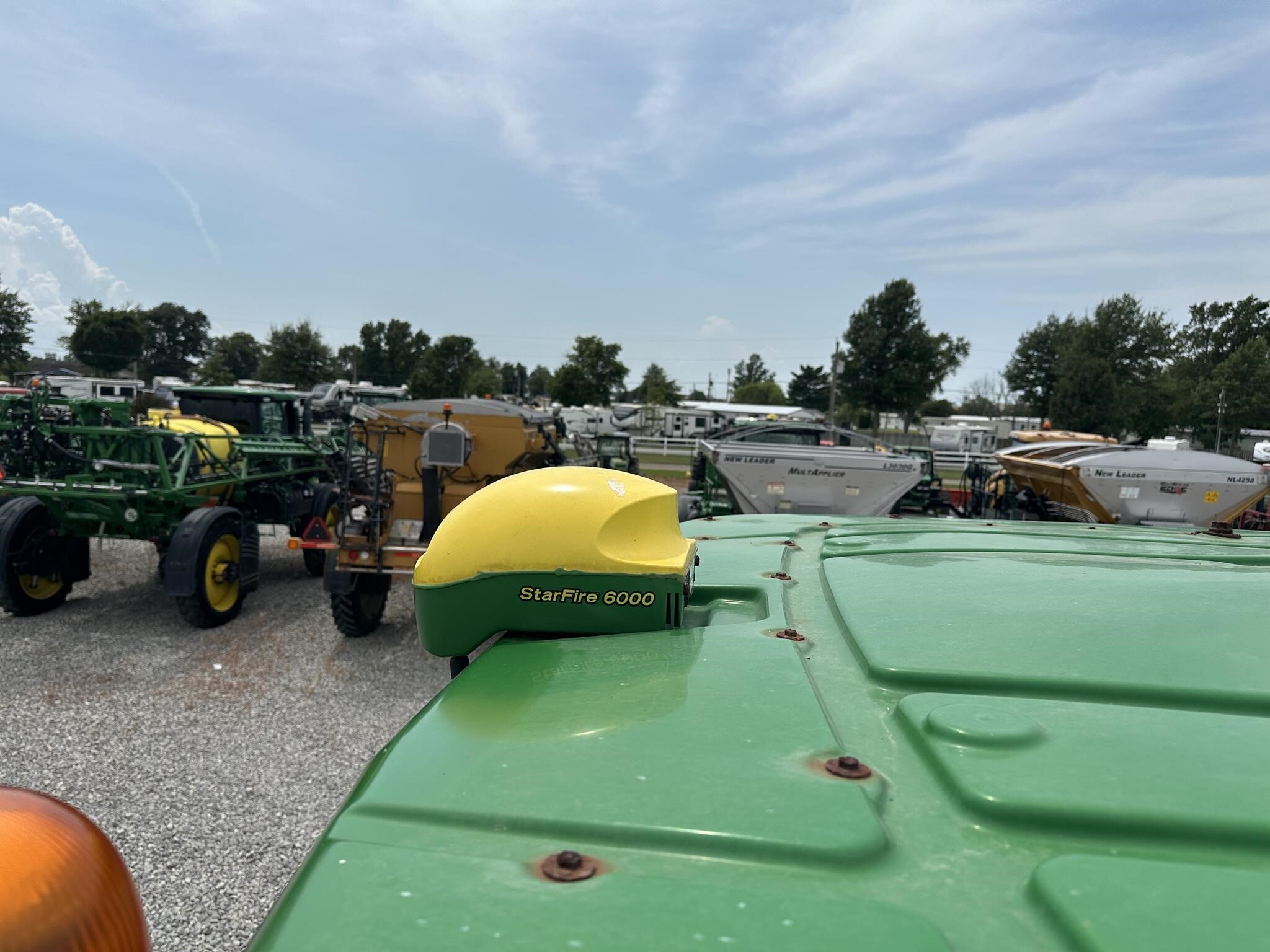 2018 John Deere R4038 Self-Propelled Sprayer