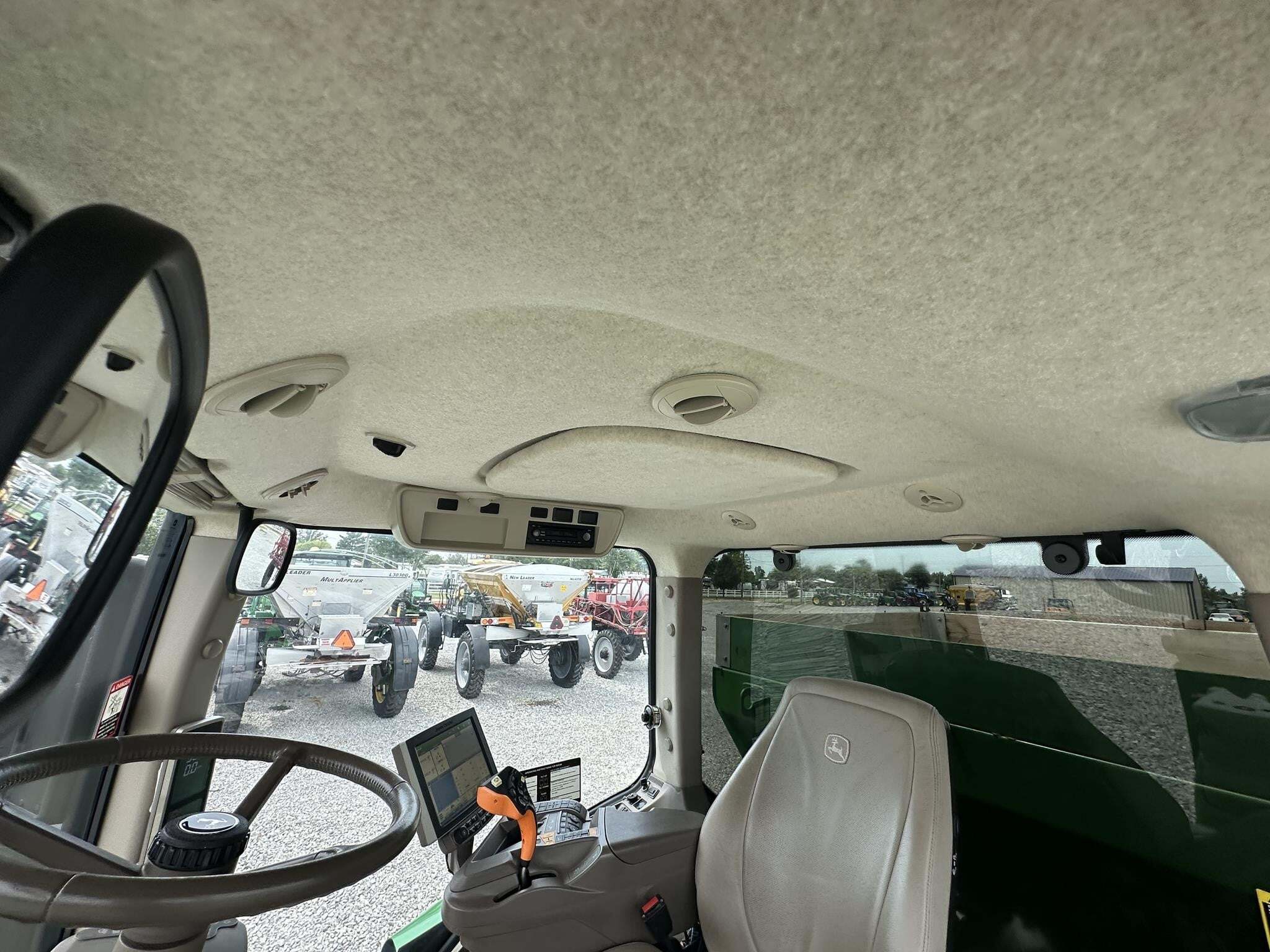 2018 John Deere R4038 Self-Propelled Sprayer