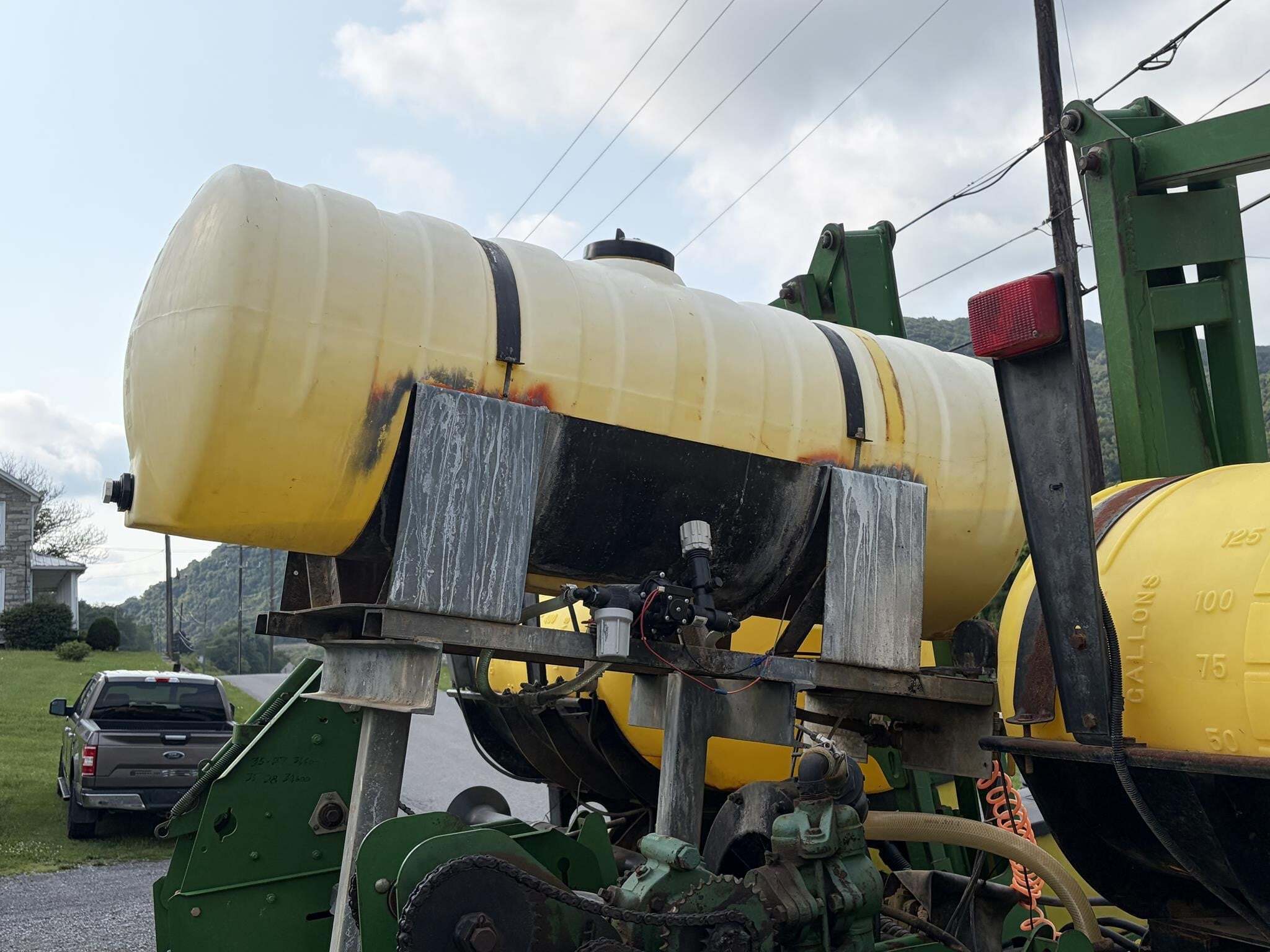 2002 John Deere 1760NT Planter