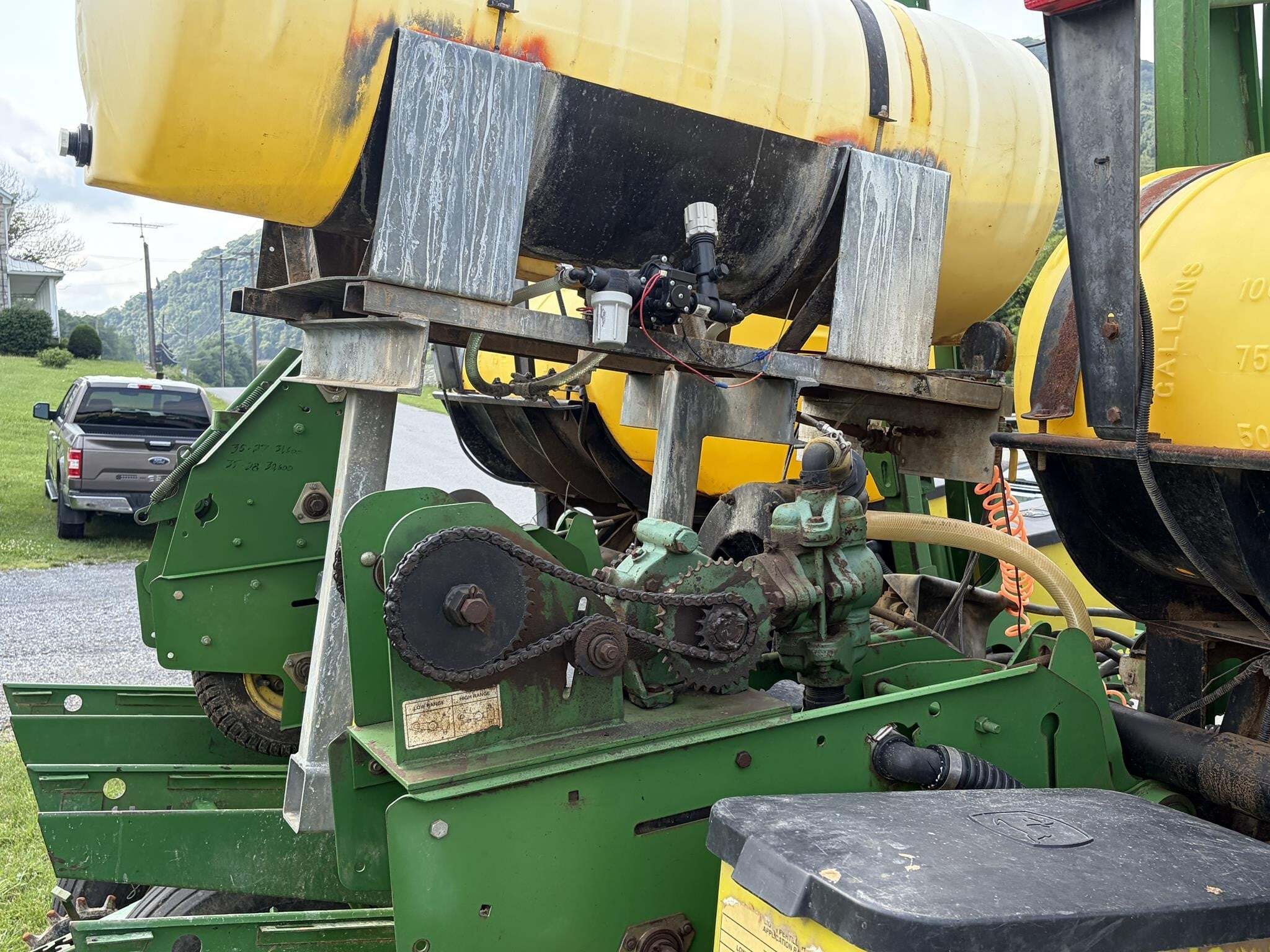 2002 John Deere 1760NT Planter