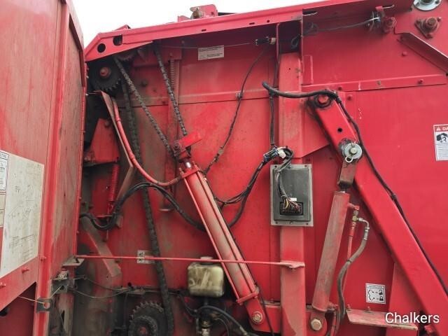 2004 Gehl 2580 Round Baler