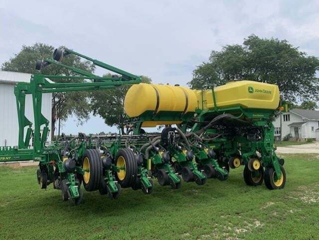 2024 John Deere 1775NT Planter