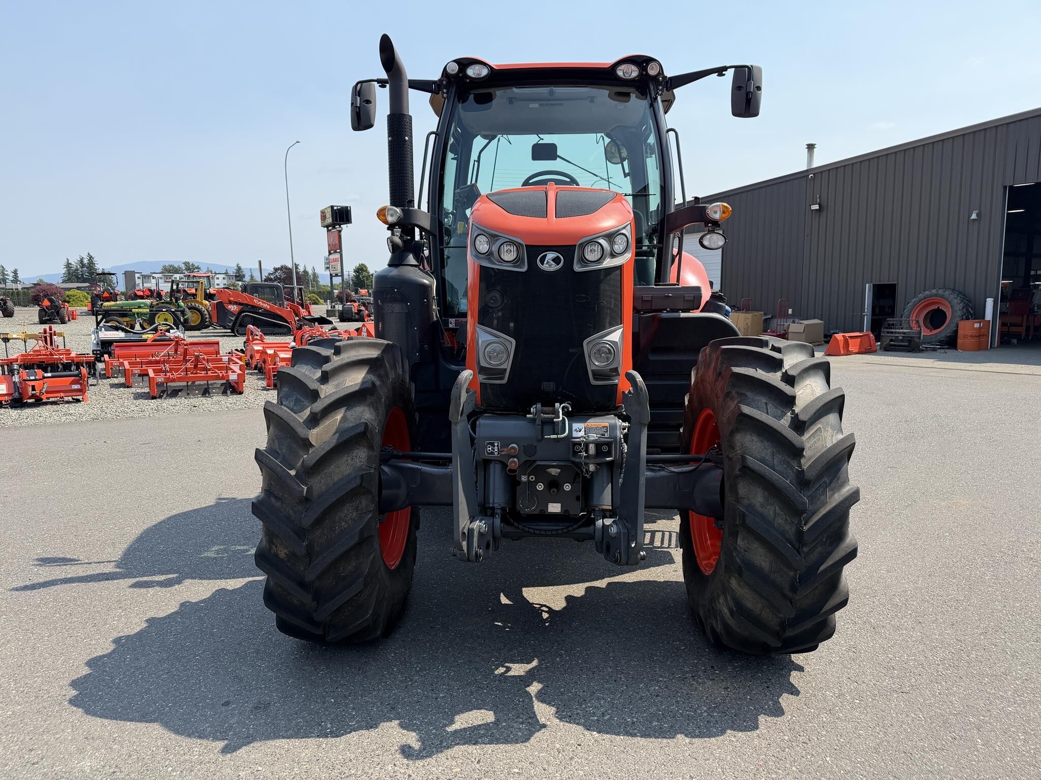 2022 Kubota M7-172 PREMIUM Tractor