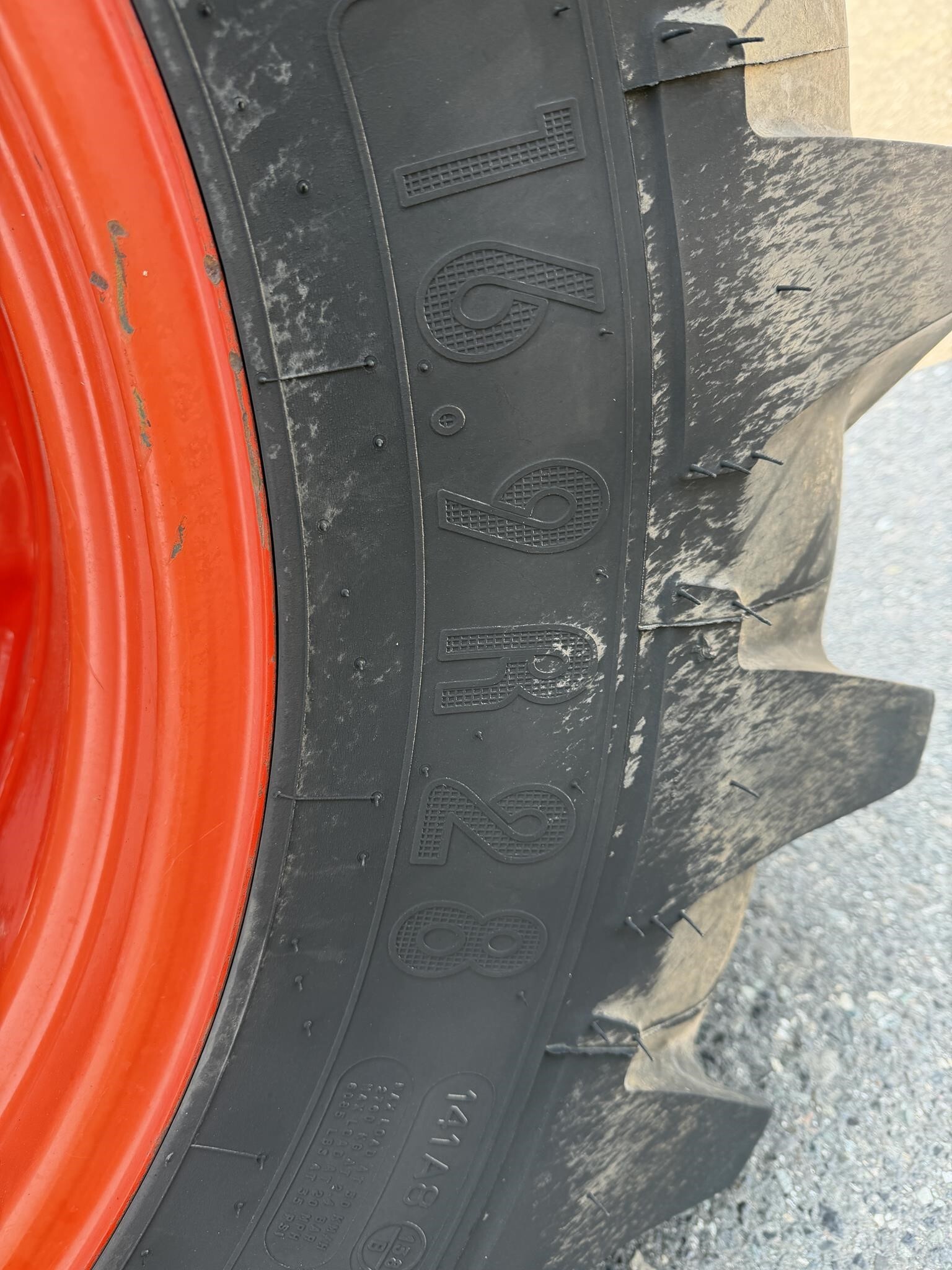 2022 Kubota M7-172 PREMIUM Tractor