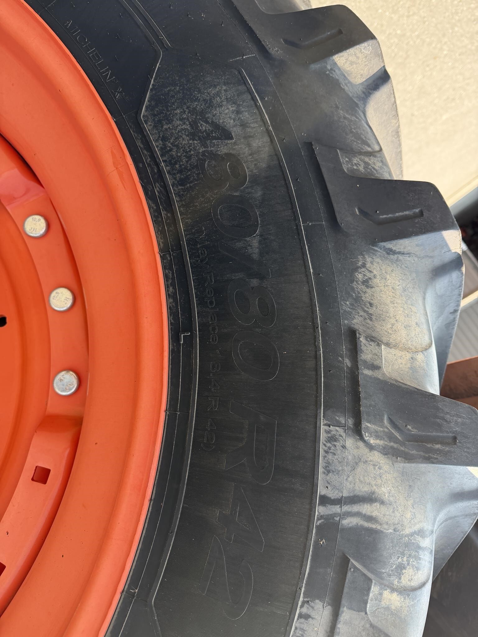2022 Kubota M7-172 PREMIUM Tractor