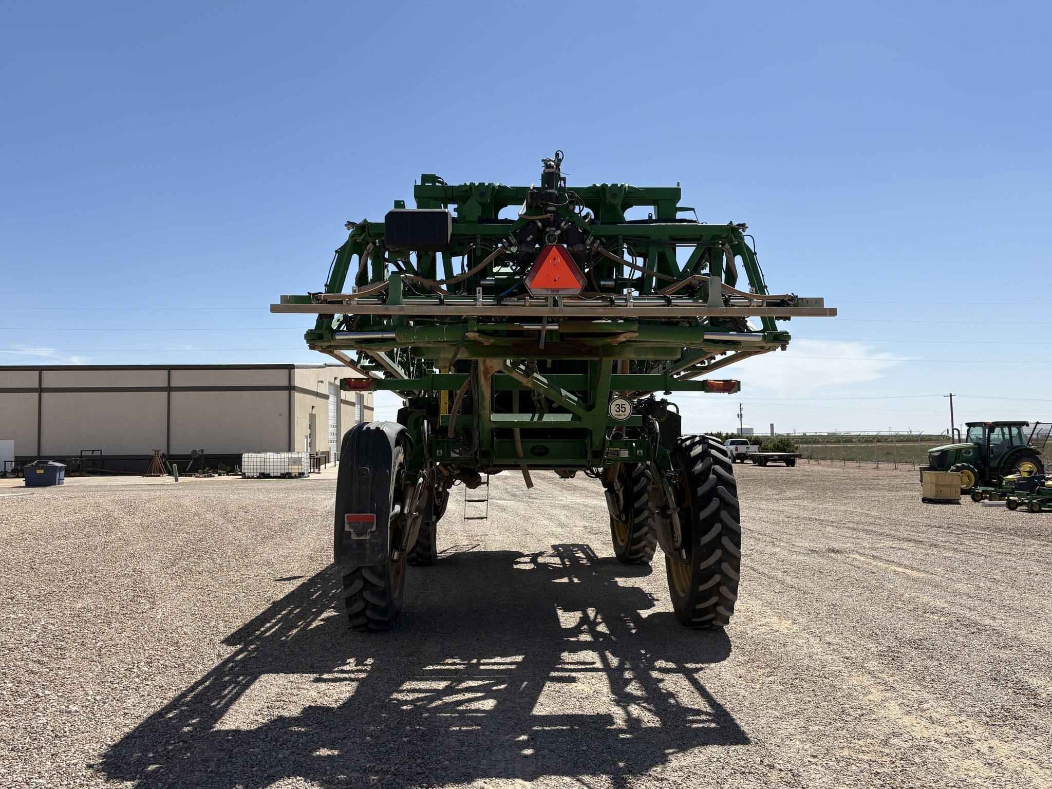 2022 John Deere 410R Self-Propelled Sprayer