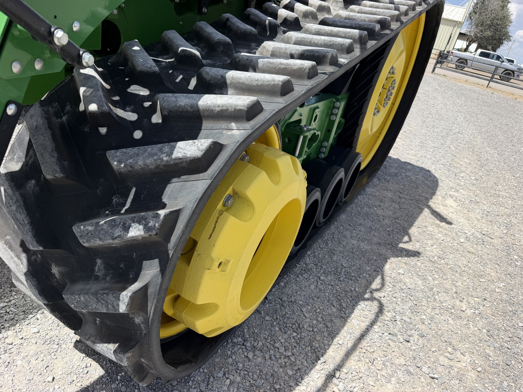 2025 John Deere 8RT 370 Tractor