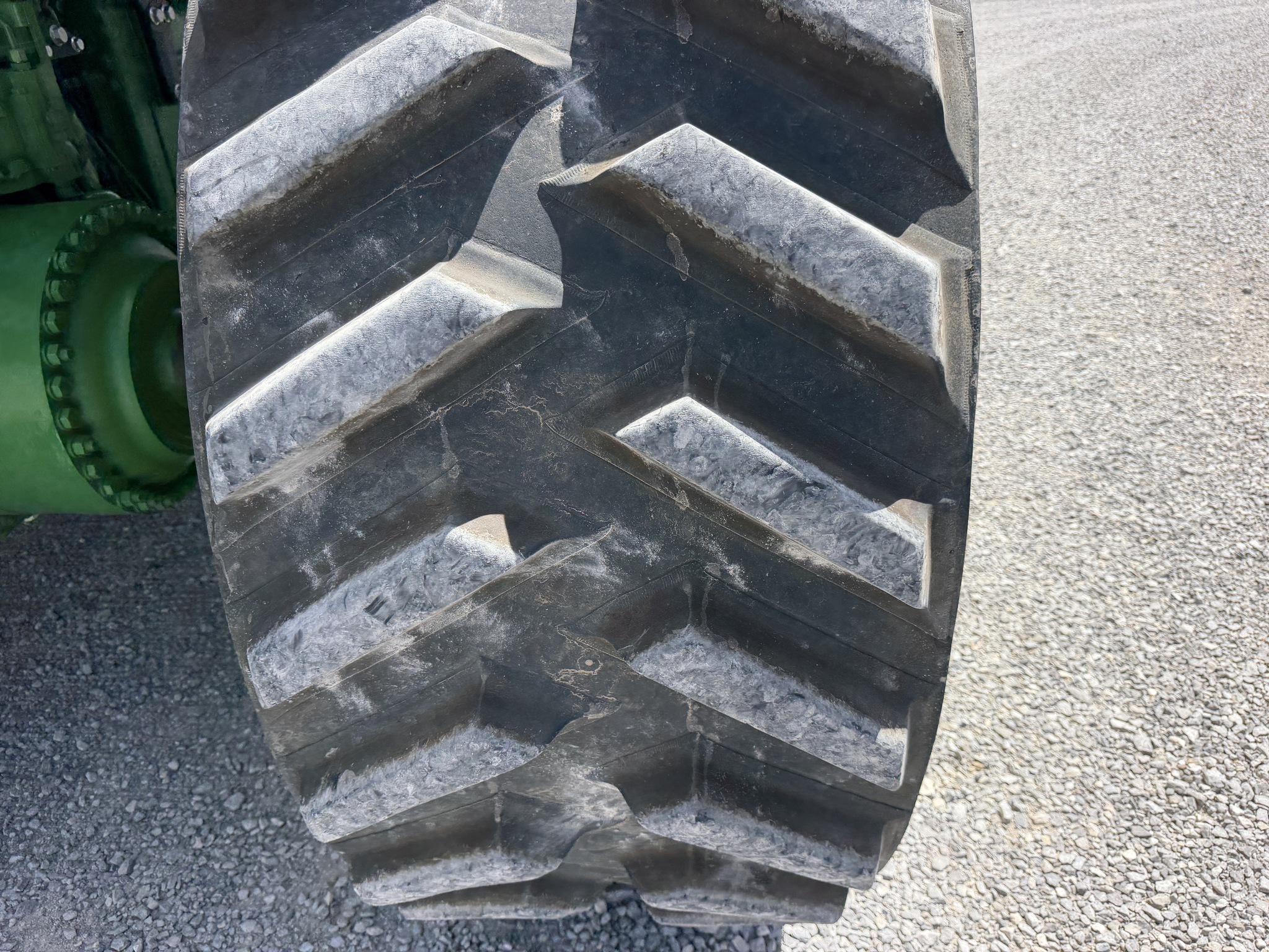 2025 John Deere 8RT 370 Tractor