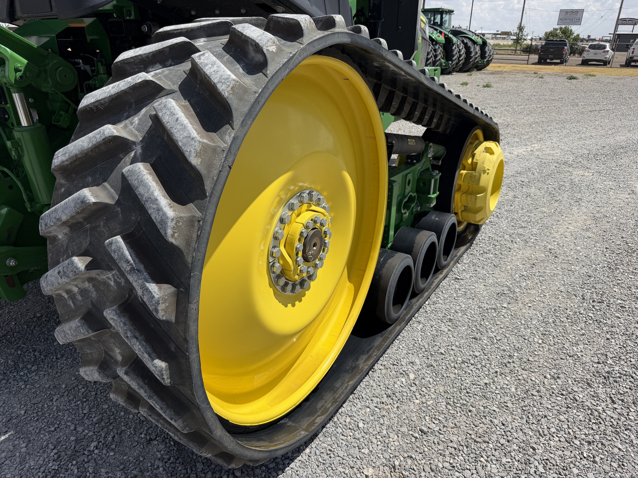 2025 John Deere 8RT 370 Tractor
