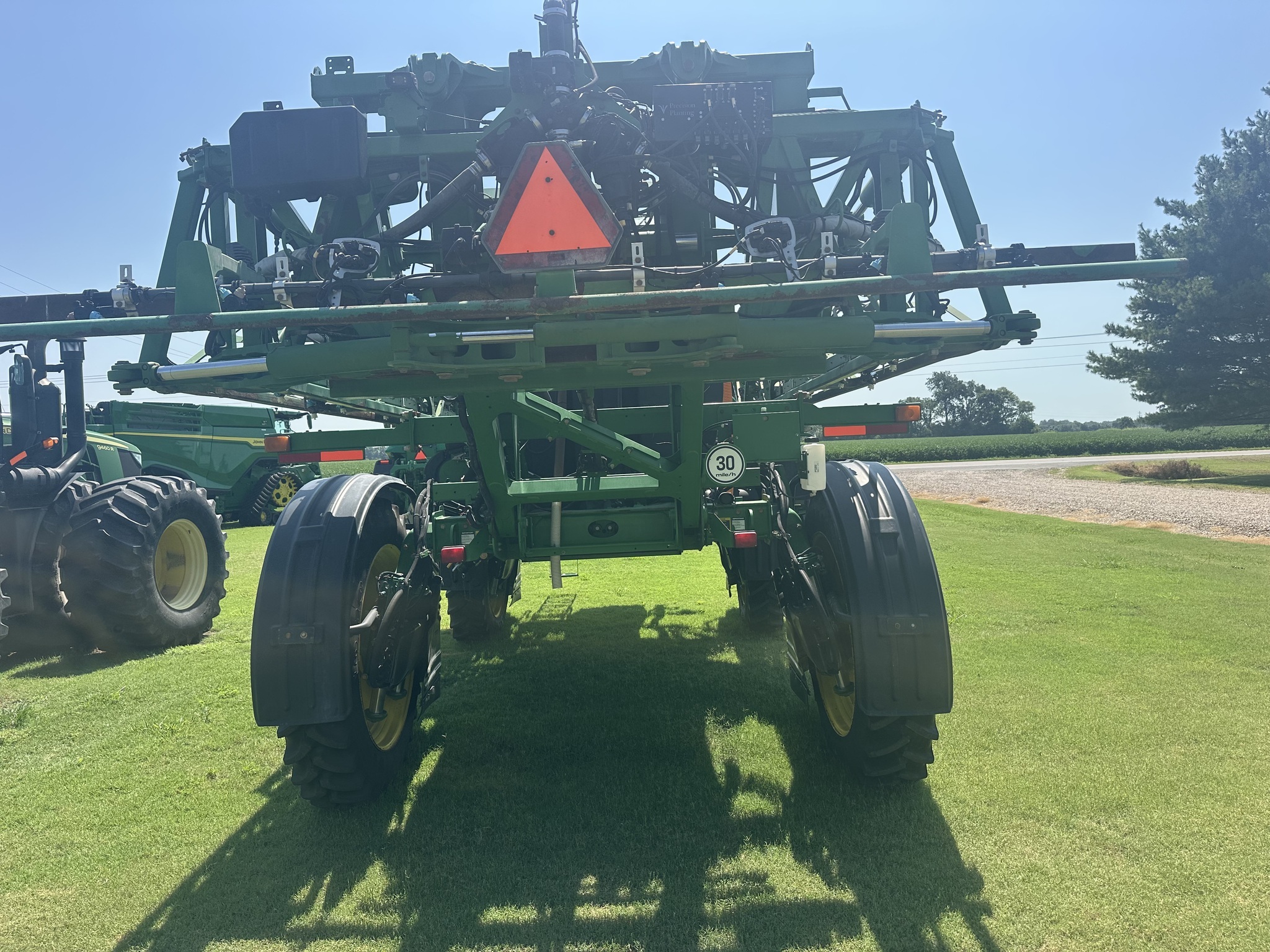 2015 John Deere R4030 Self-Propelled Sprayer