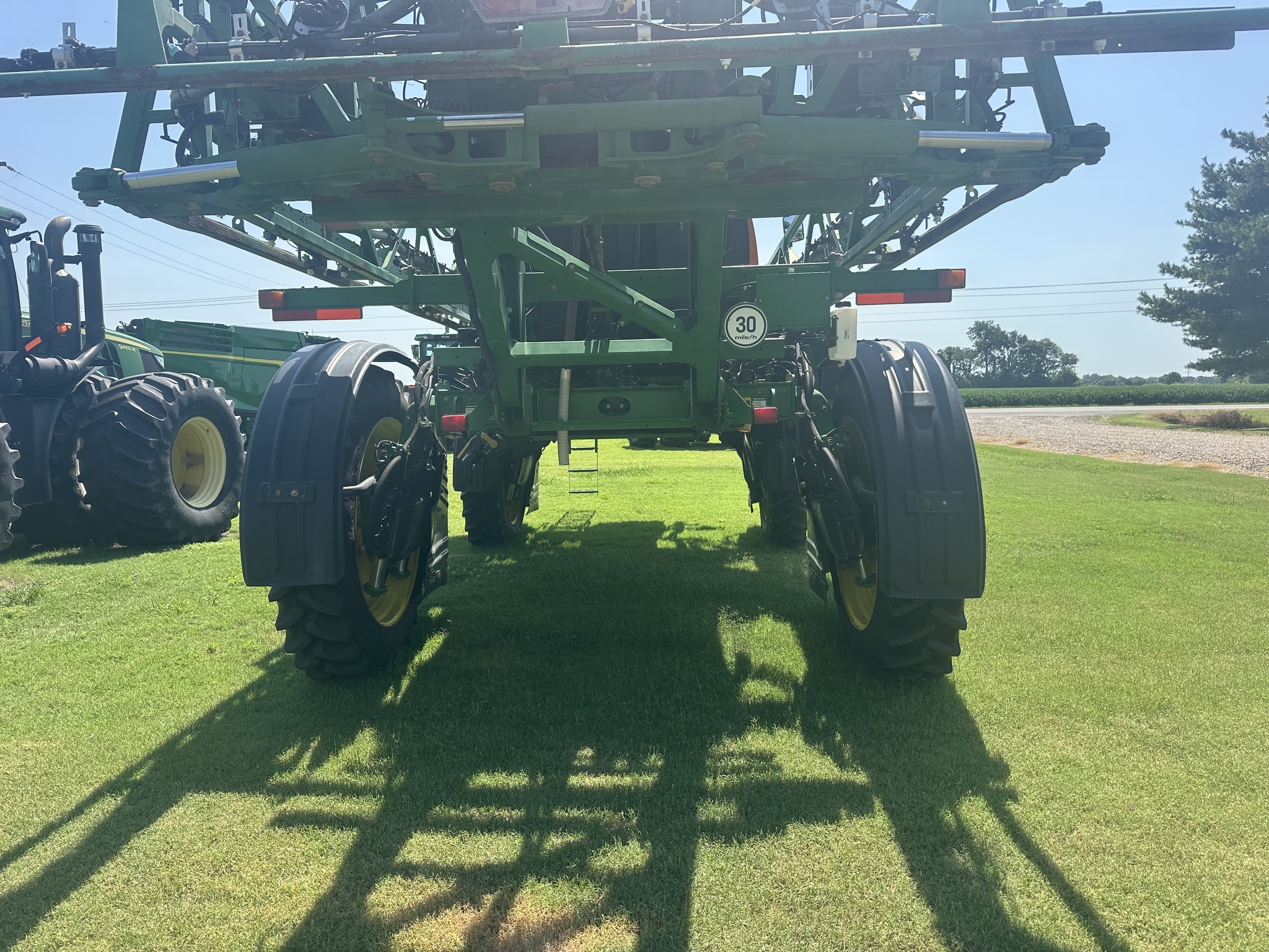 2015 John Deere R4030 Self-Propelled Sprayer