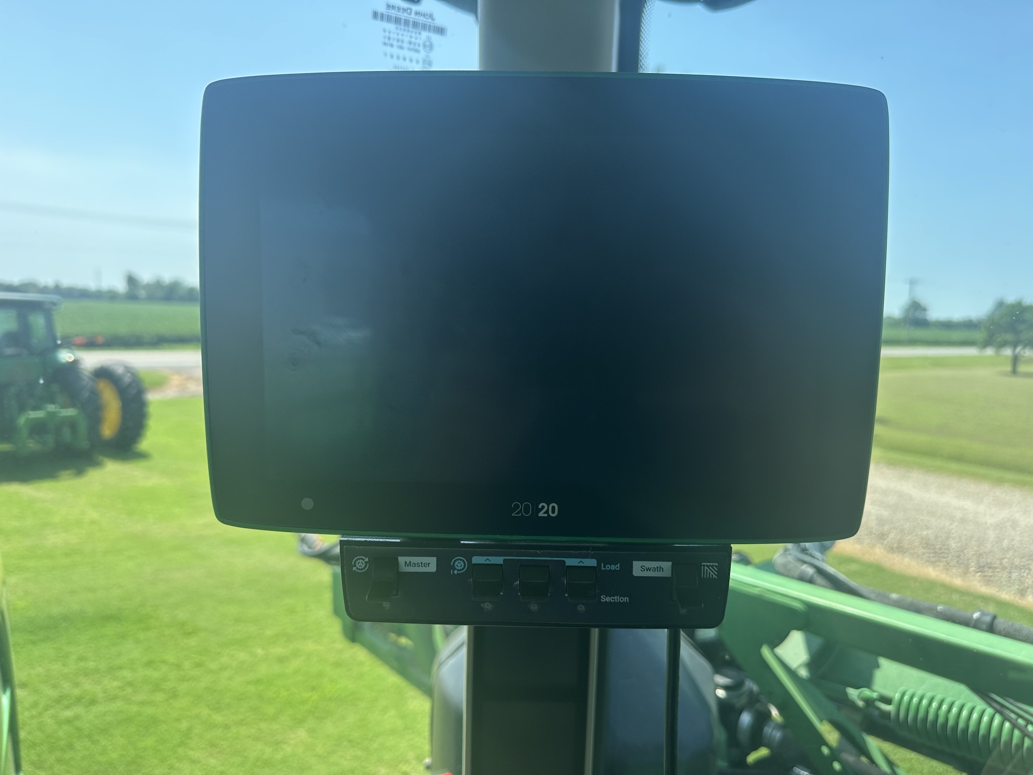2015 John Deere R4030 Self-Propelled Sprayer