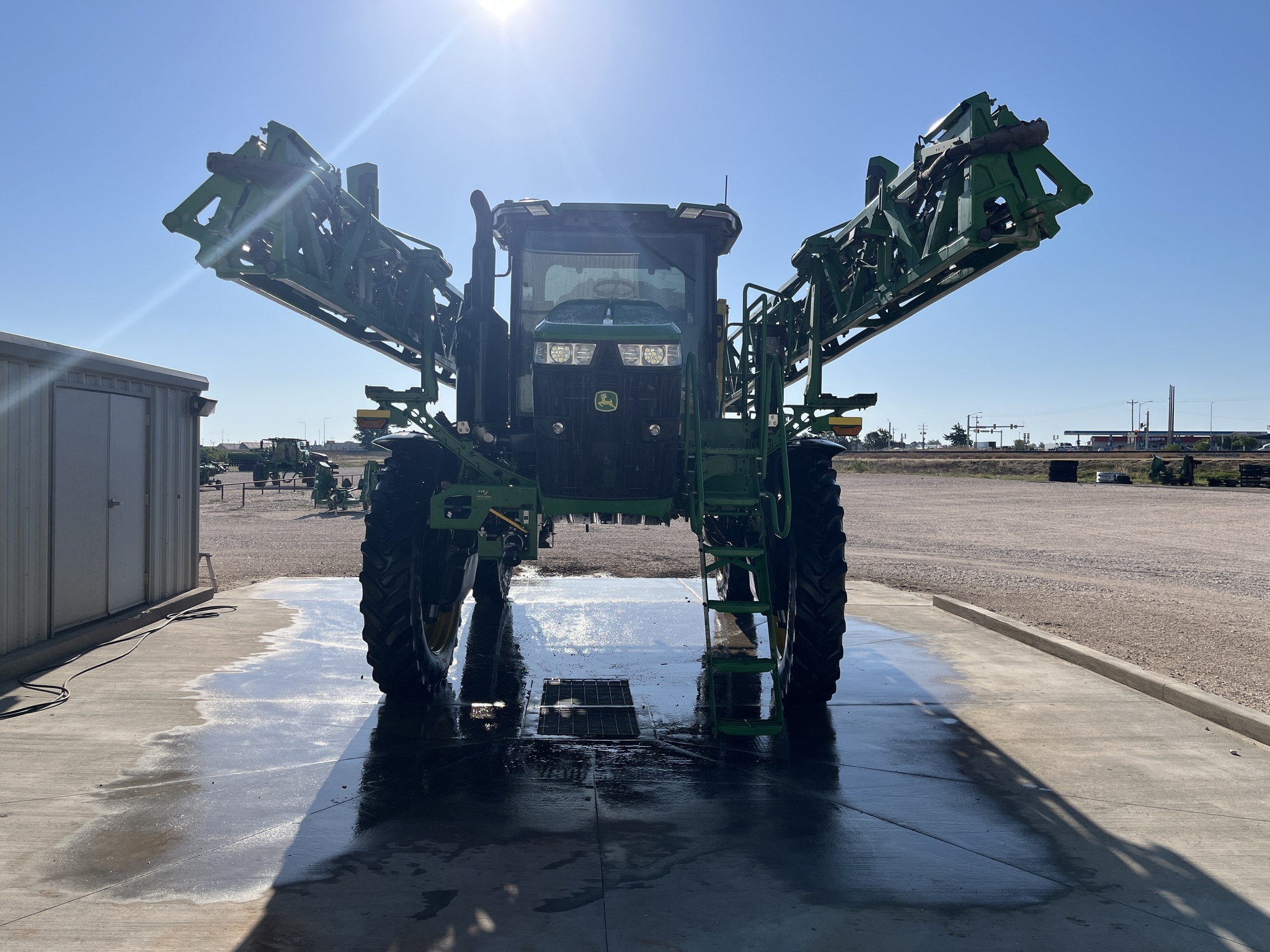 2023 John Deere 612R Self-Propelled Sprayer