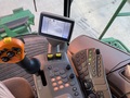 2012 John Deere S670 Combine