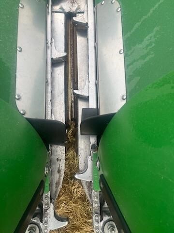 2022 John Deere C16F Corn Head
