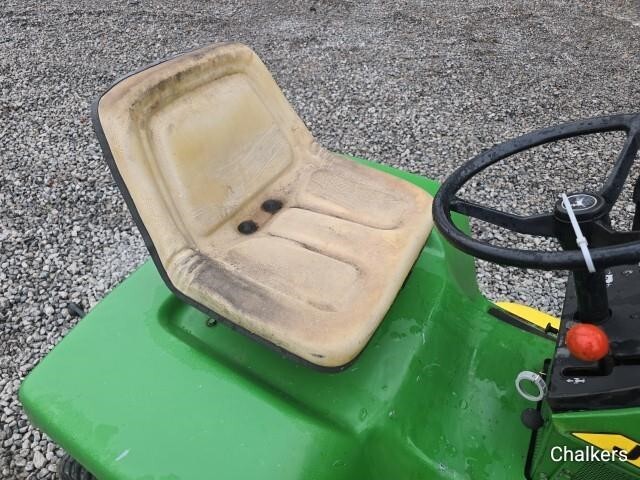 1988 John Deere 318 Lawn Mower