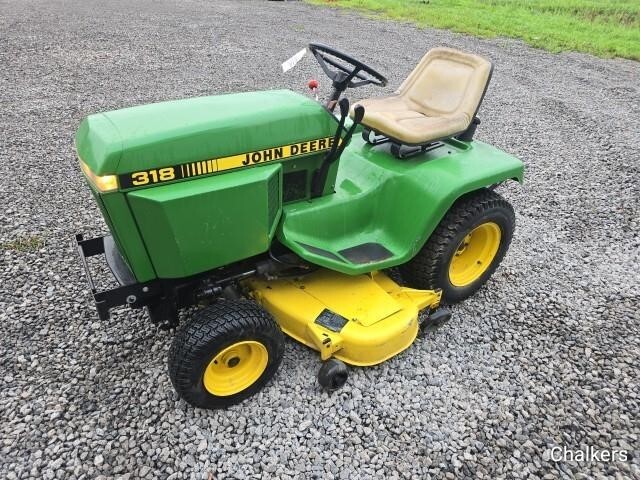 1988 John Deere 318 Lawn Mower