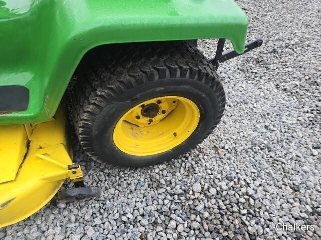 1988 John Deere 318 Lawn Mower