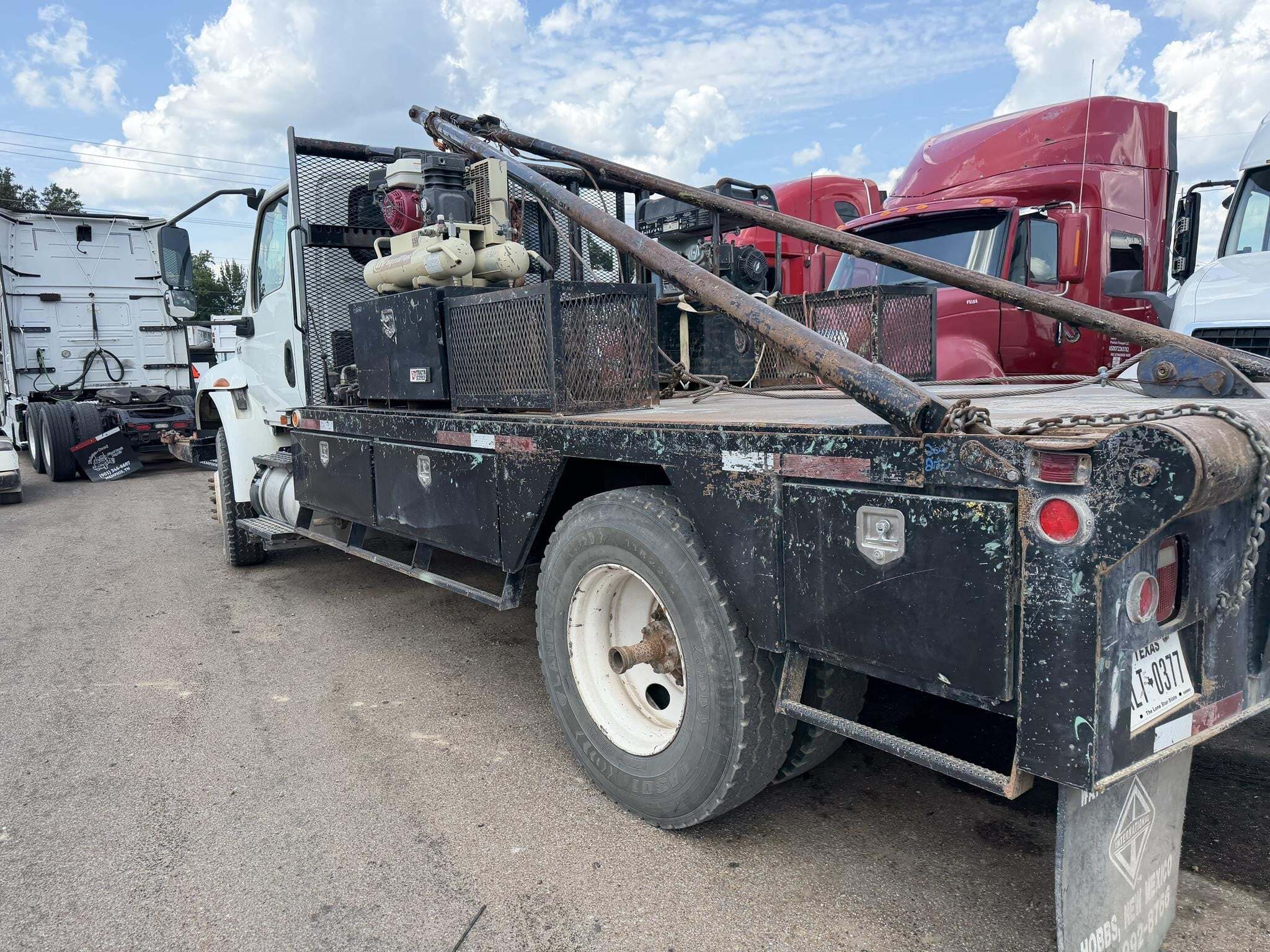2022 International MV Box Trucks/Trailer