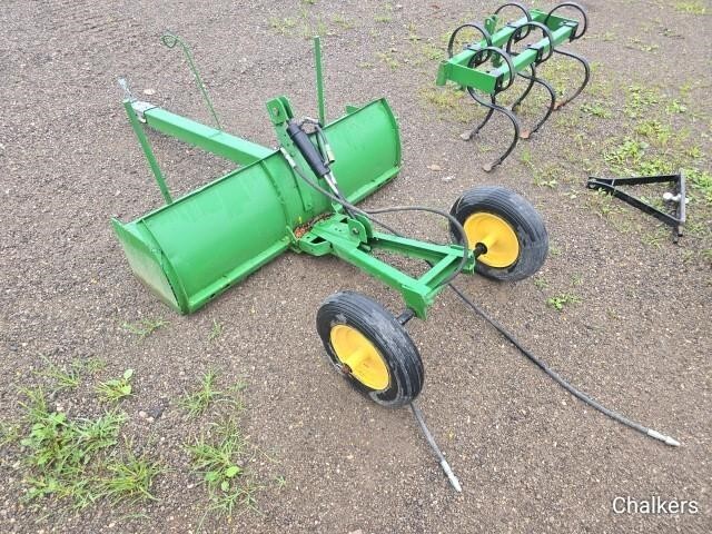 1988 John Deere 318 Lawn Mower