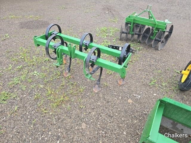 1988 John Deere 318 Lawn Mower