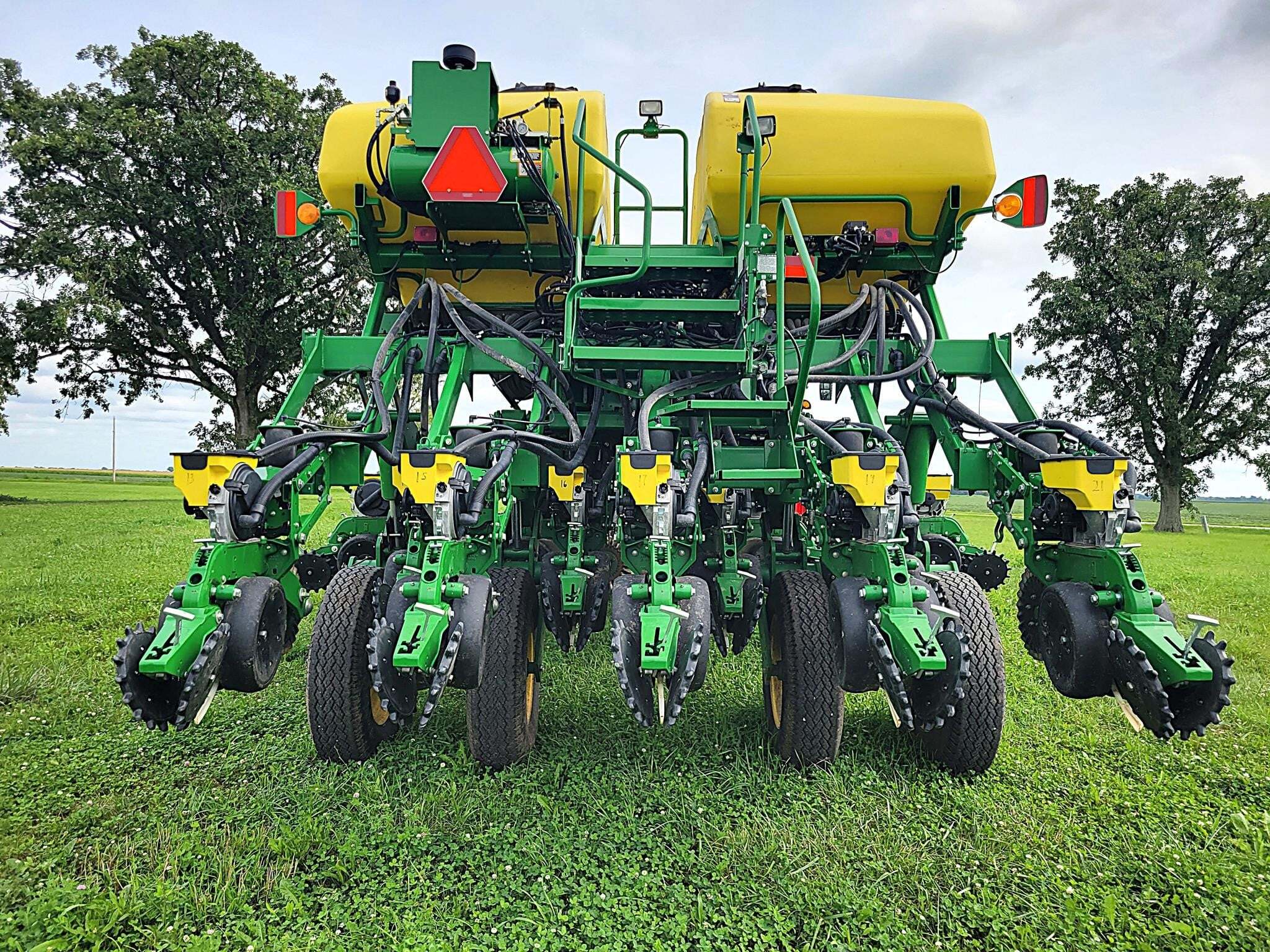 2018 John Deere 1795 Planter