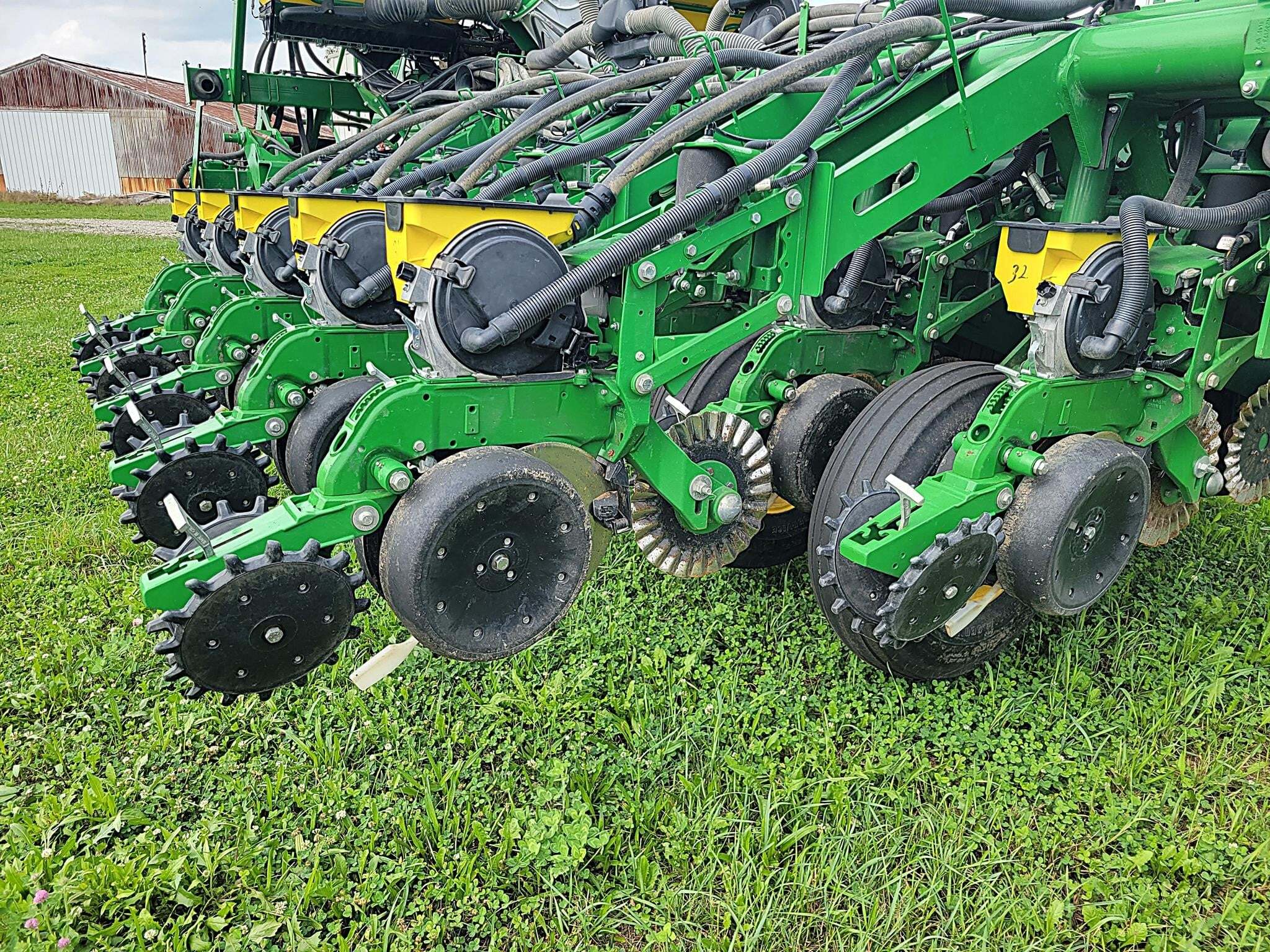 2018 John Deere 1795 Planter