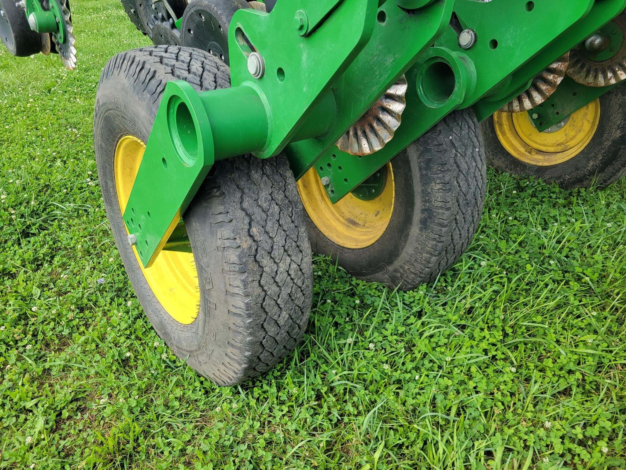 2018 John Deere 1795 Planter