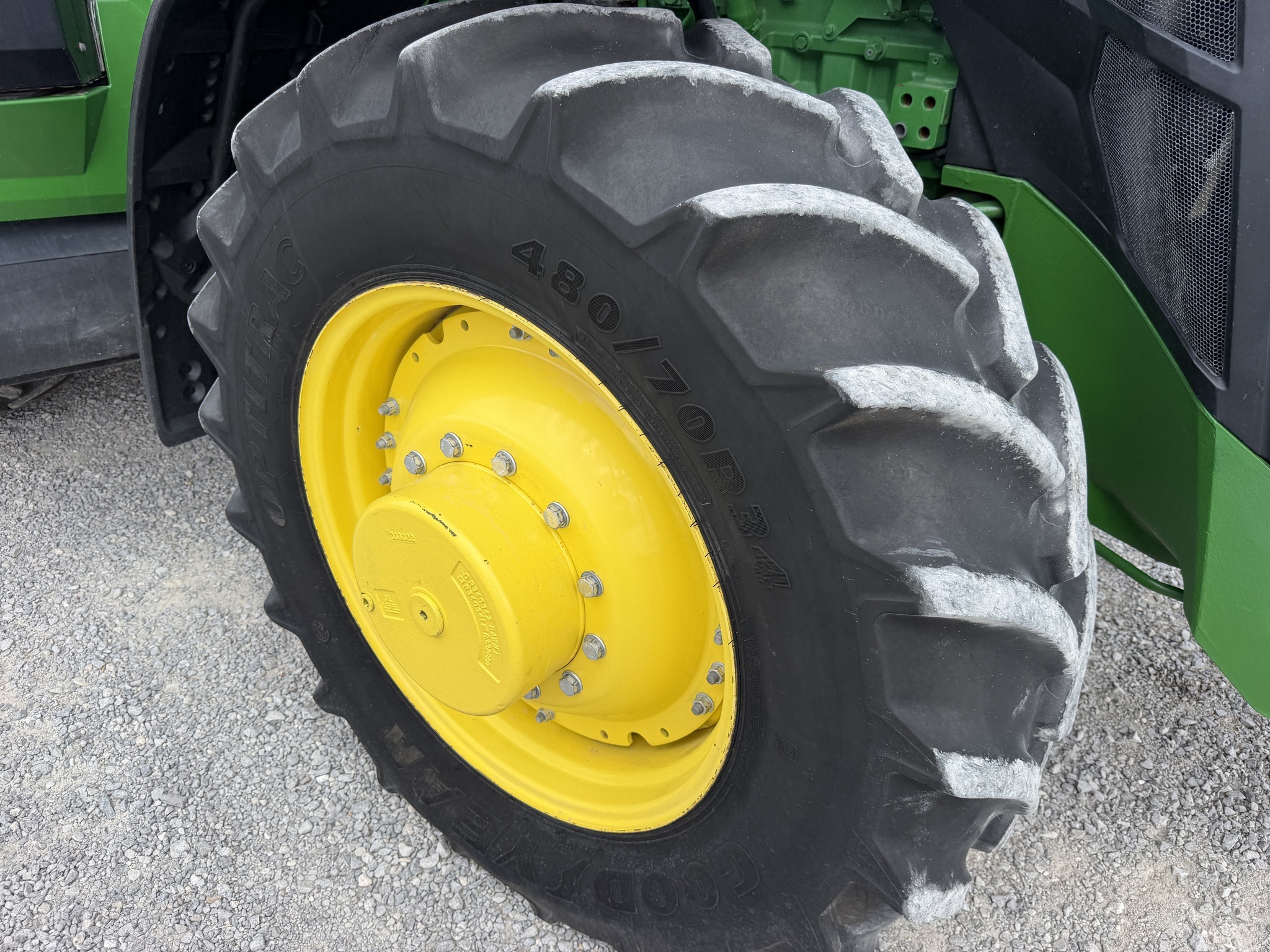 2022 John Deere 8R 310 Tractor