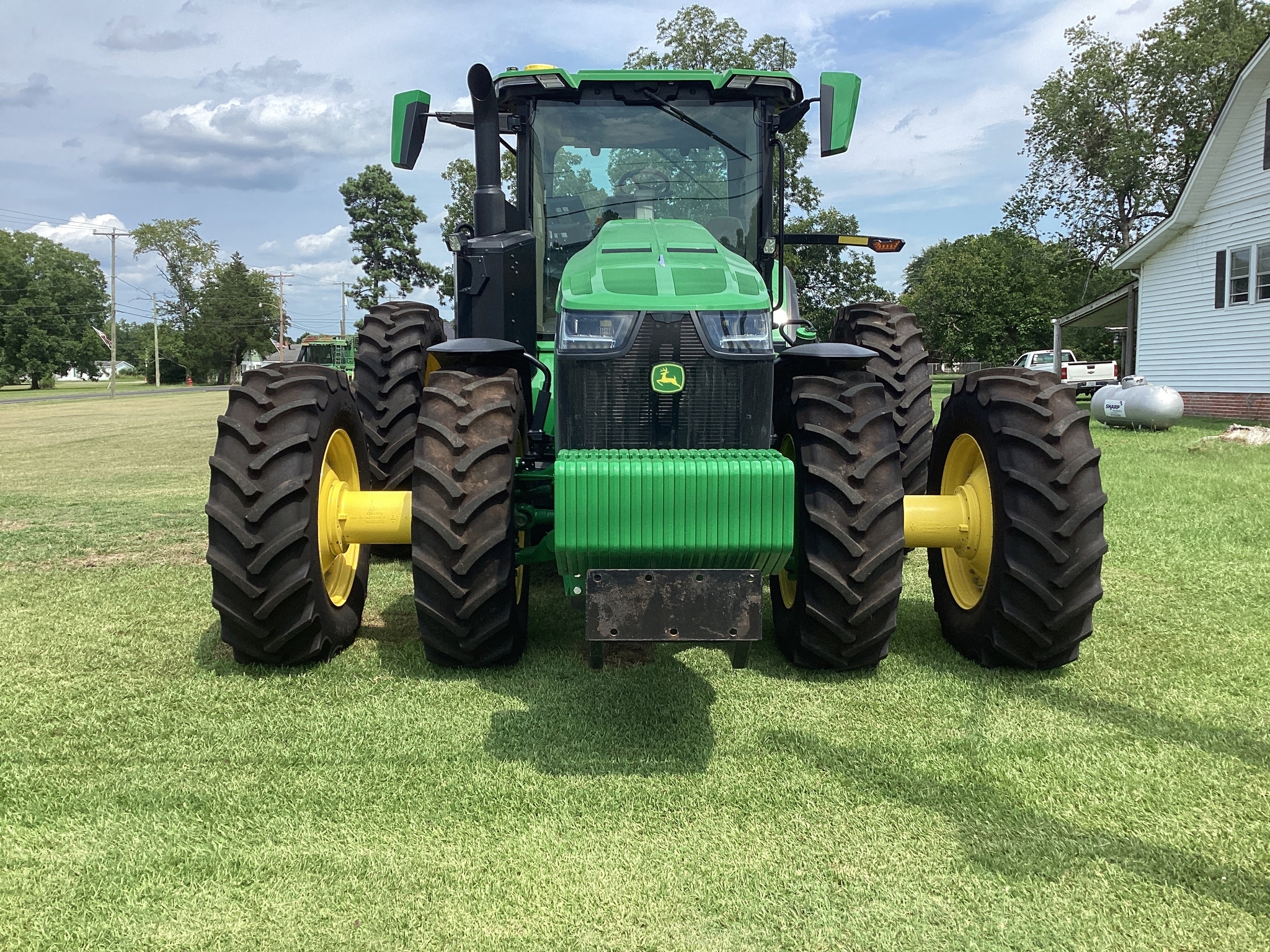 2025 John Deere 8R 310 Tractor