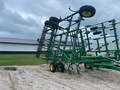 2014 John Deere 2210 Field Cultivator