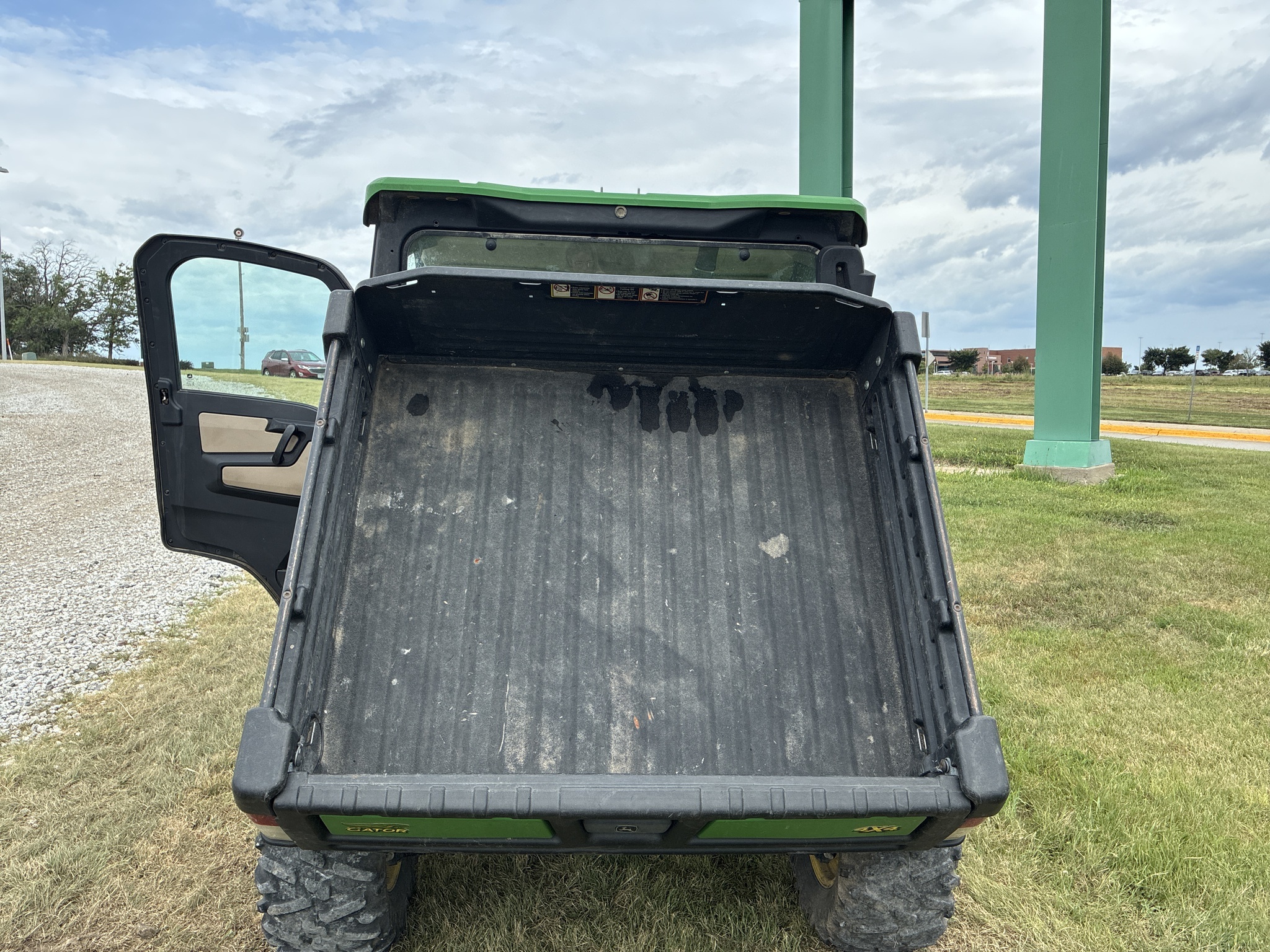 2019 John Deere XUV835R ATVs and Utility Vehicle