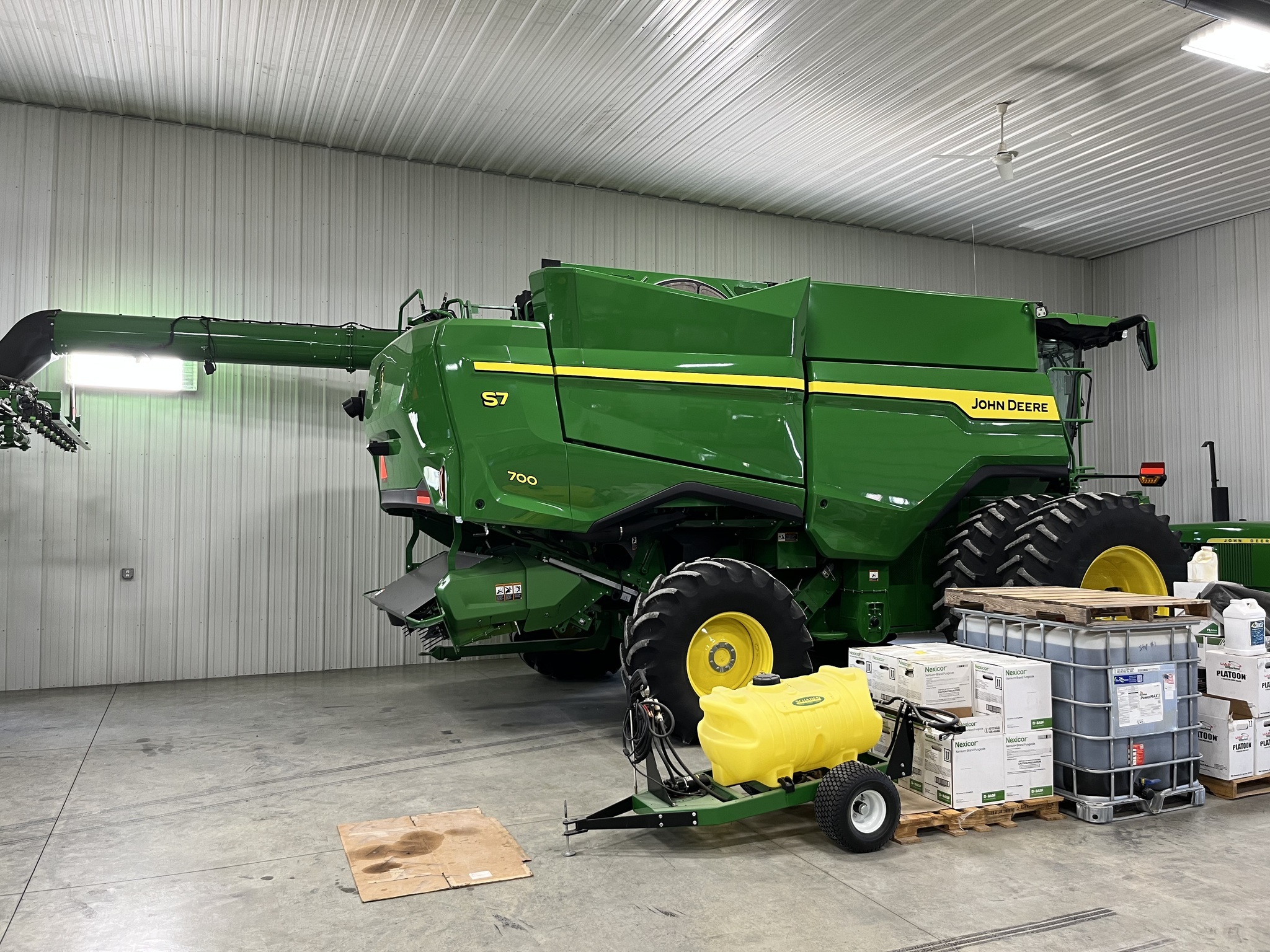 2025 John Deere S7 700 Combine