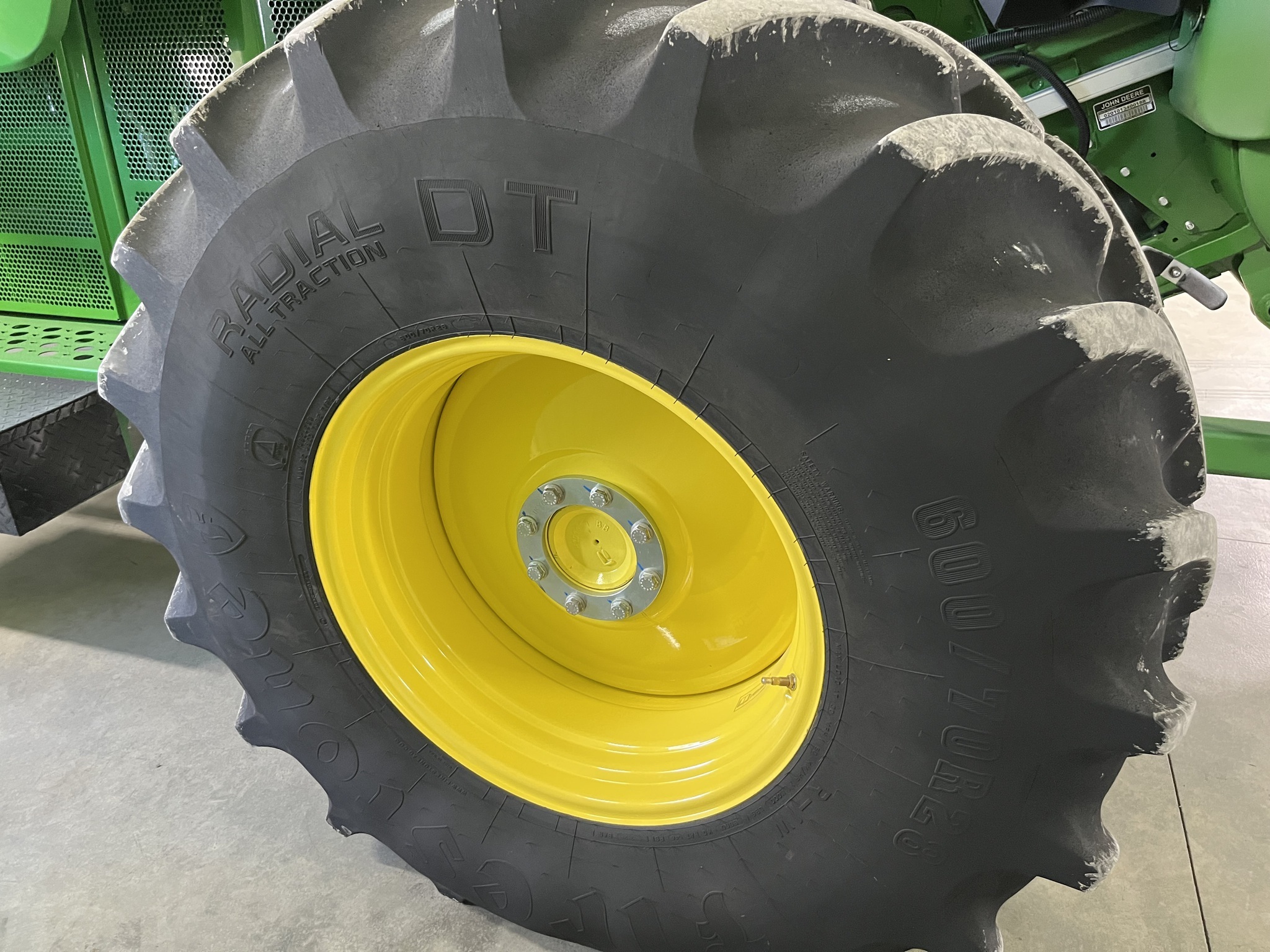 2025 John Deere S7 700 Combine