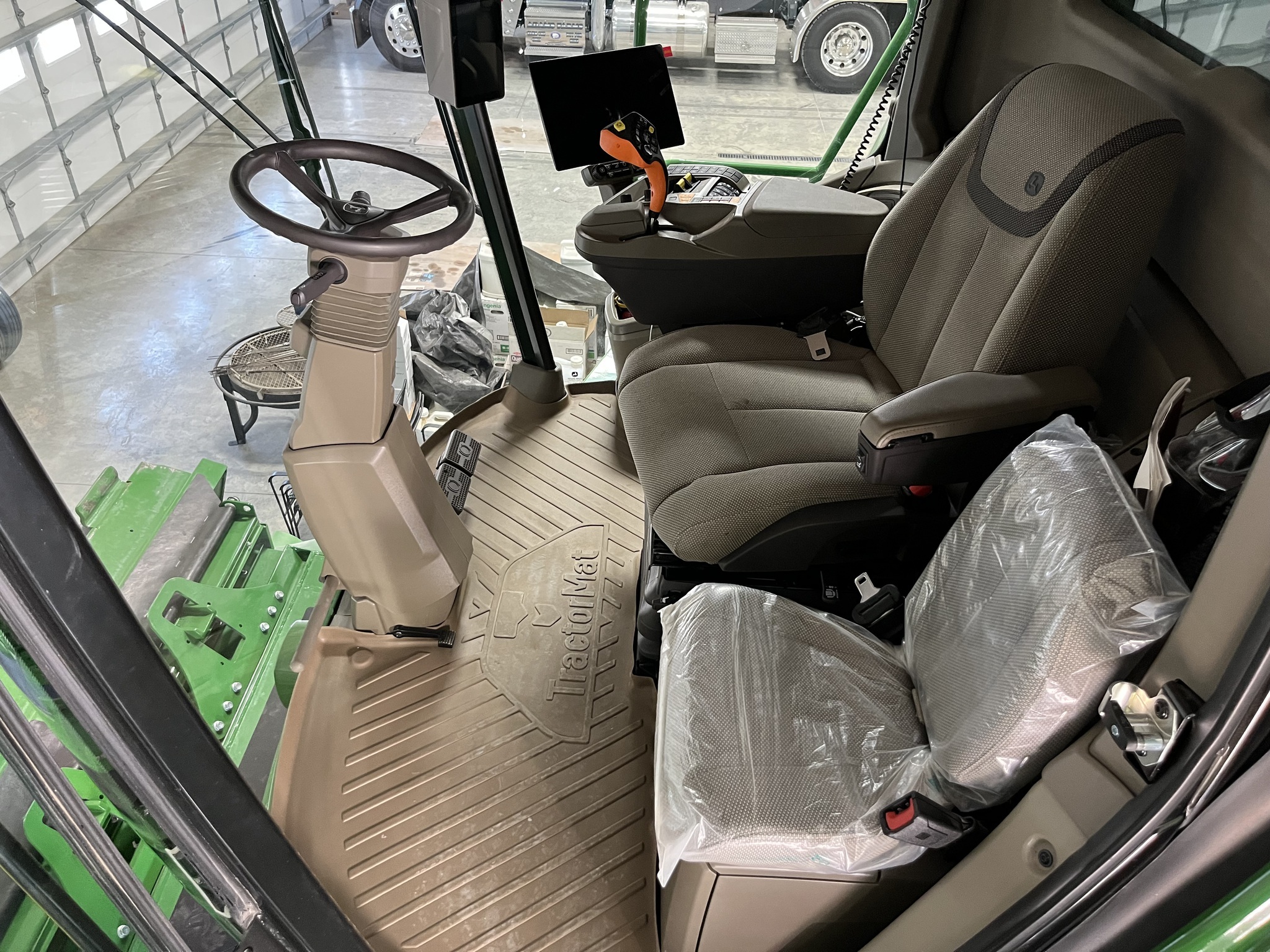 2025 John Deere S7 700 Combine