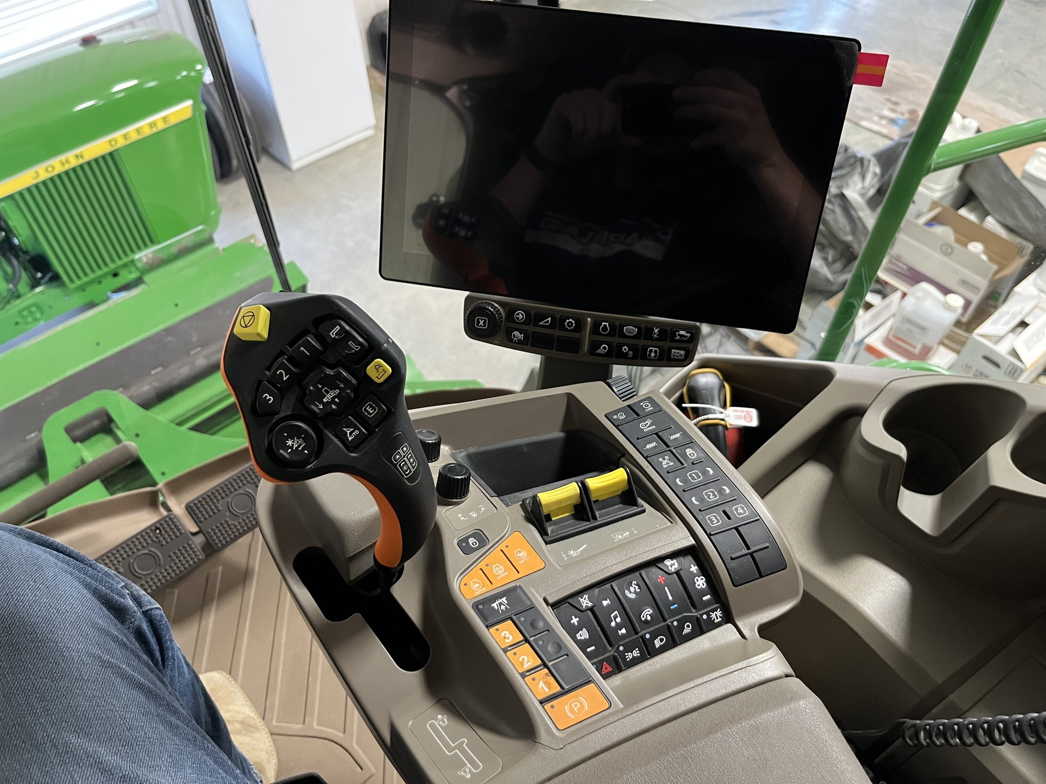 2025 John Deere S7 700 Combine