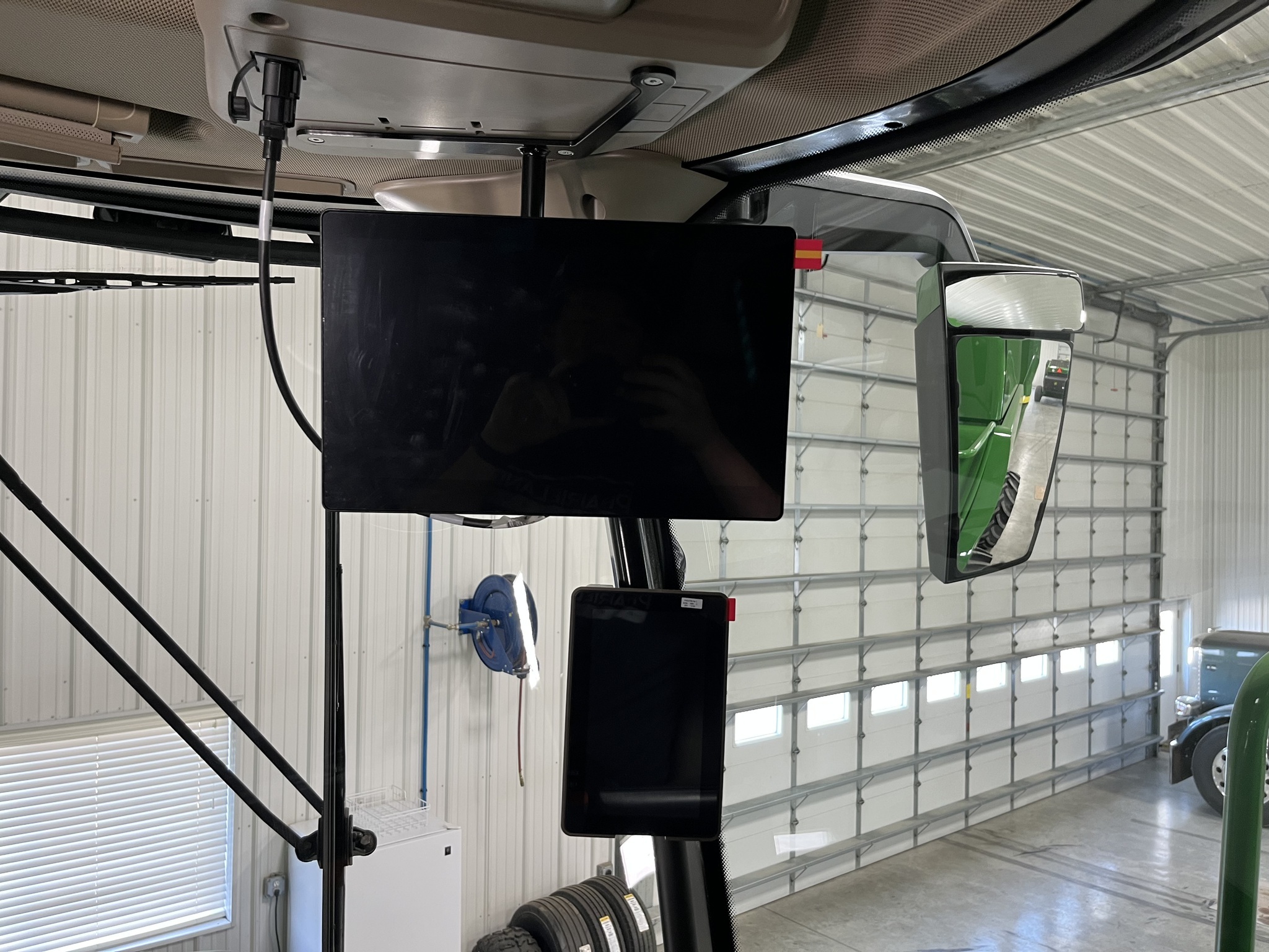 2025 John Deere S7 700 Combine