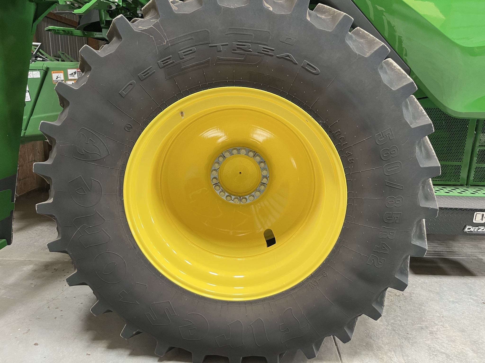2025 John Deere S7 700 Combine