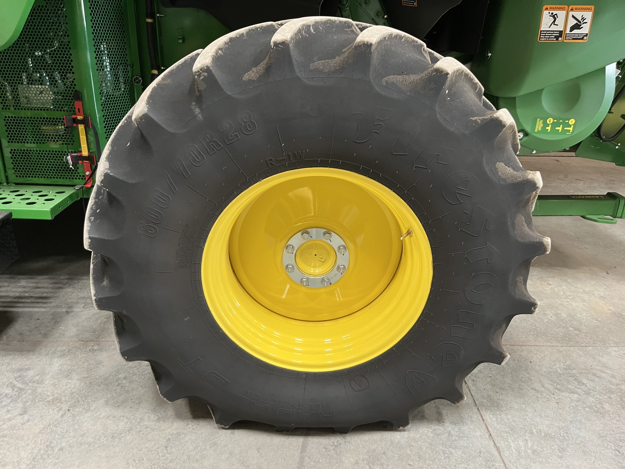 2025 John Deere S7 700 Combine