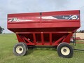 2022 J&M 755SD Gravity Wagon